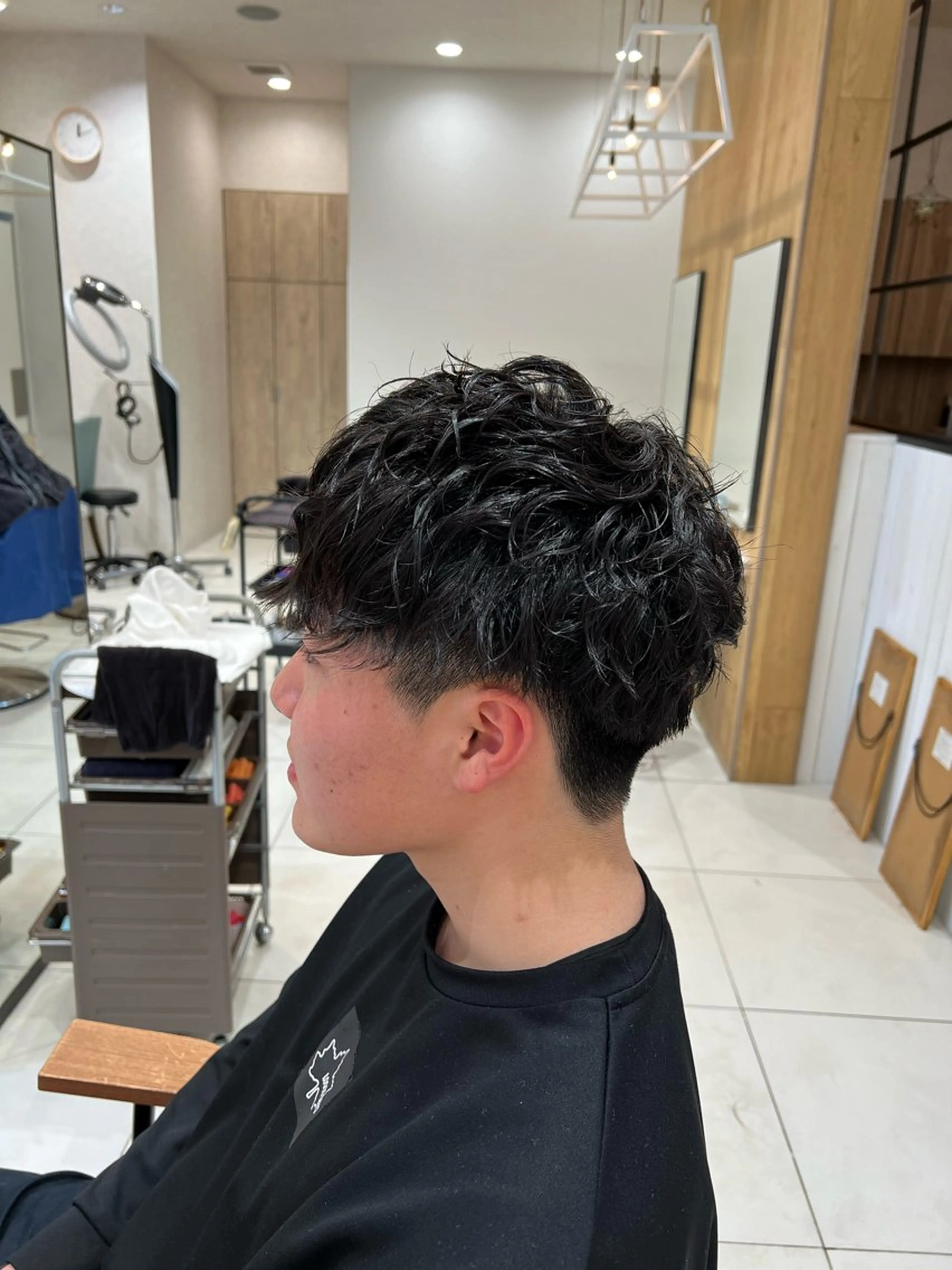 メンズ メンズ特化フェザー パーマ🚗タケシのヘアスタイル