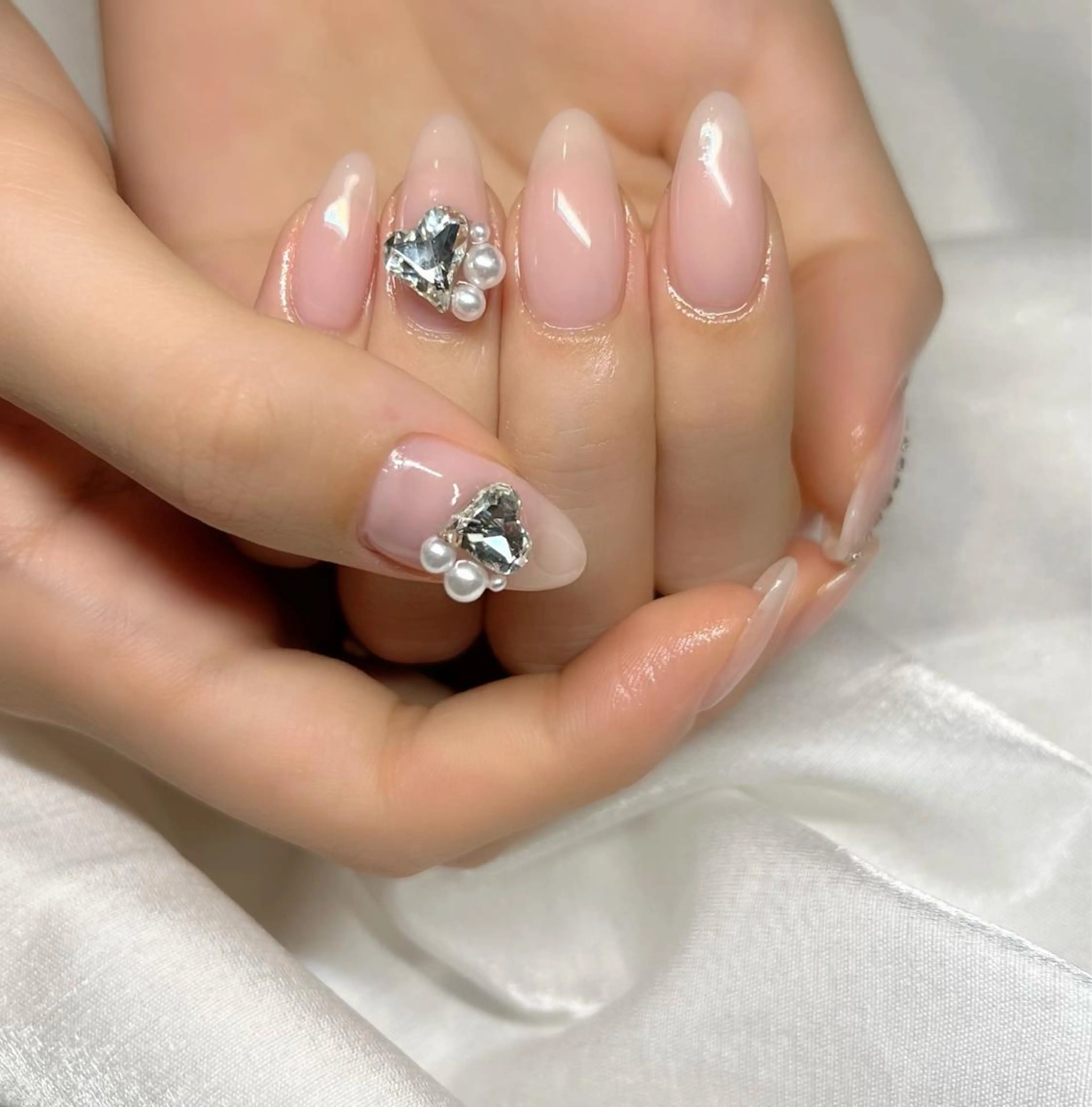 ネイル Lino+ ネイル&よもぎ蒸しのネイルデザイン