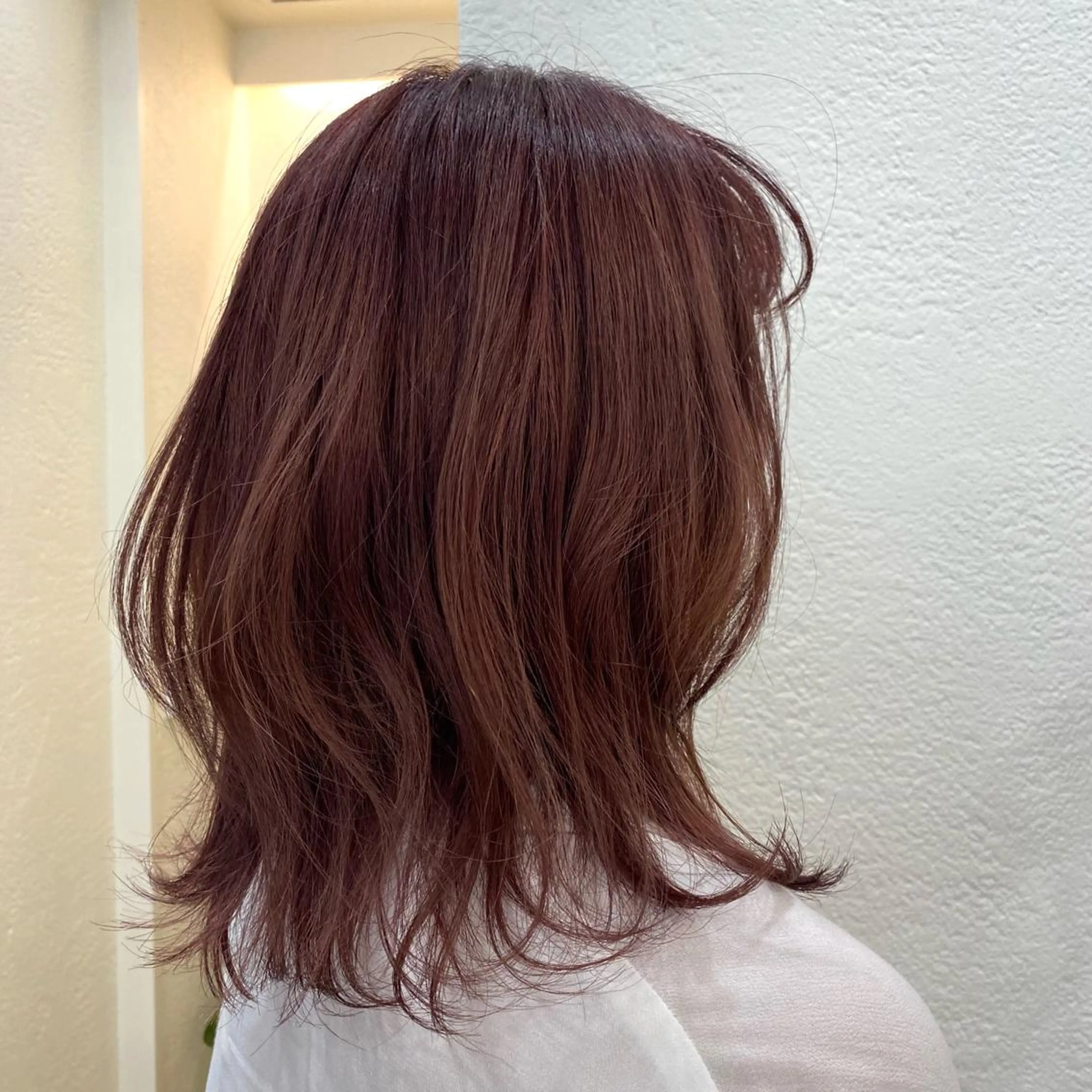 セミロング レイヤーカット YURI🐏脱縮毛× くせ毛活かすスタイルのヘアスタイル