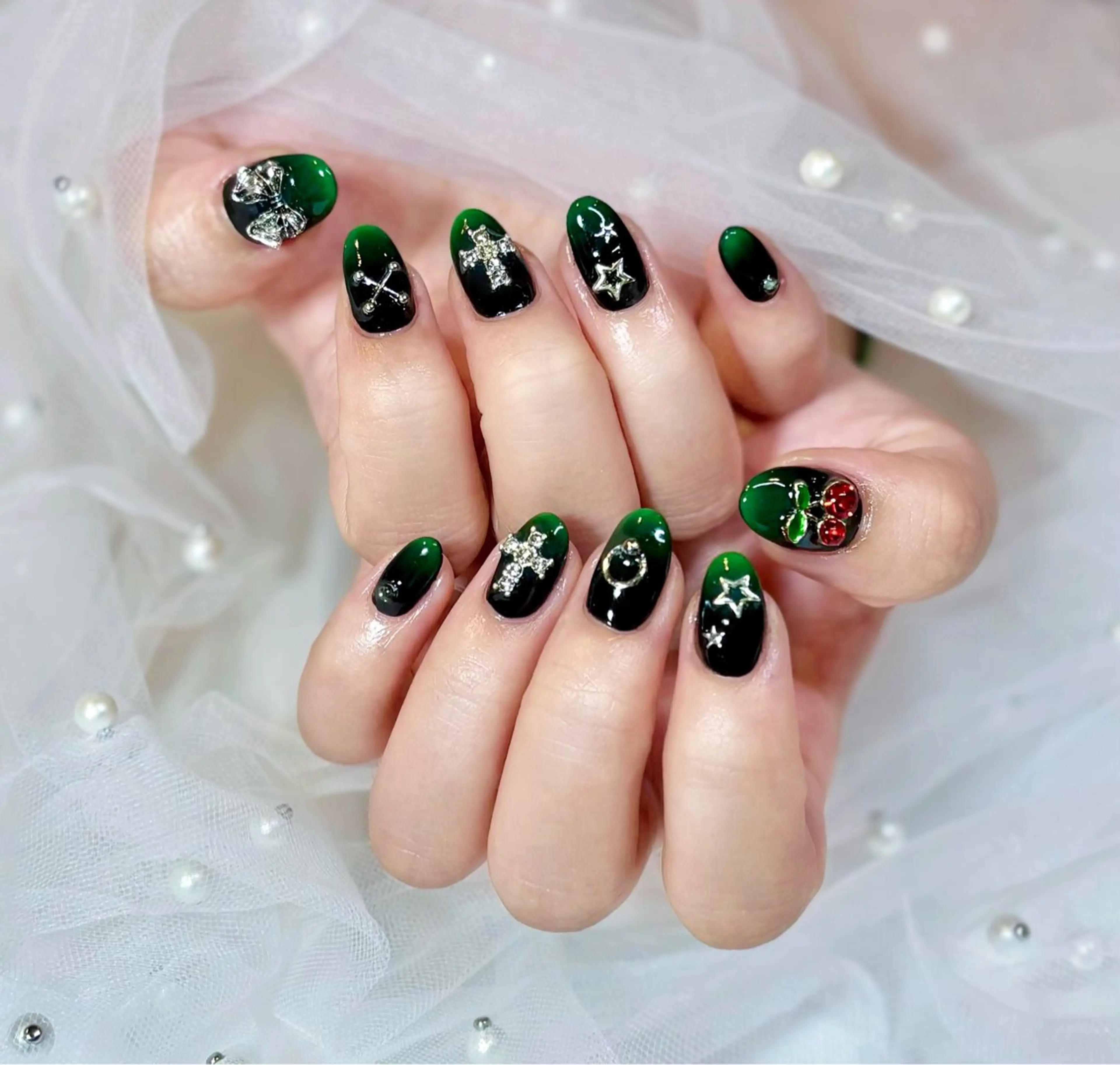 ネイル グラデーション 韓国ネイル Chat　noir所属・【chatnoir】 MIYUのネイルデザイン