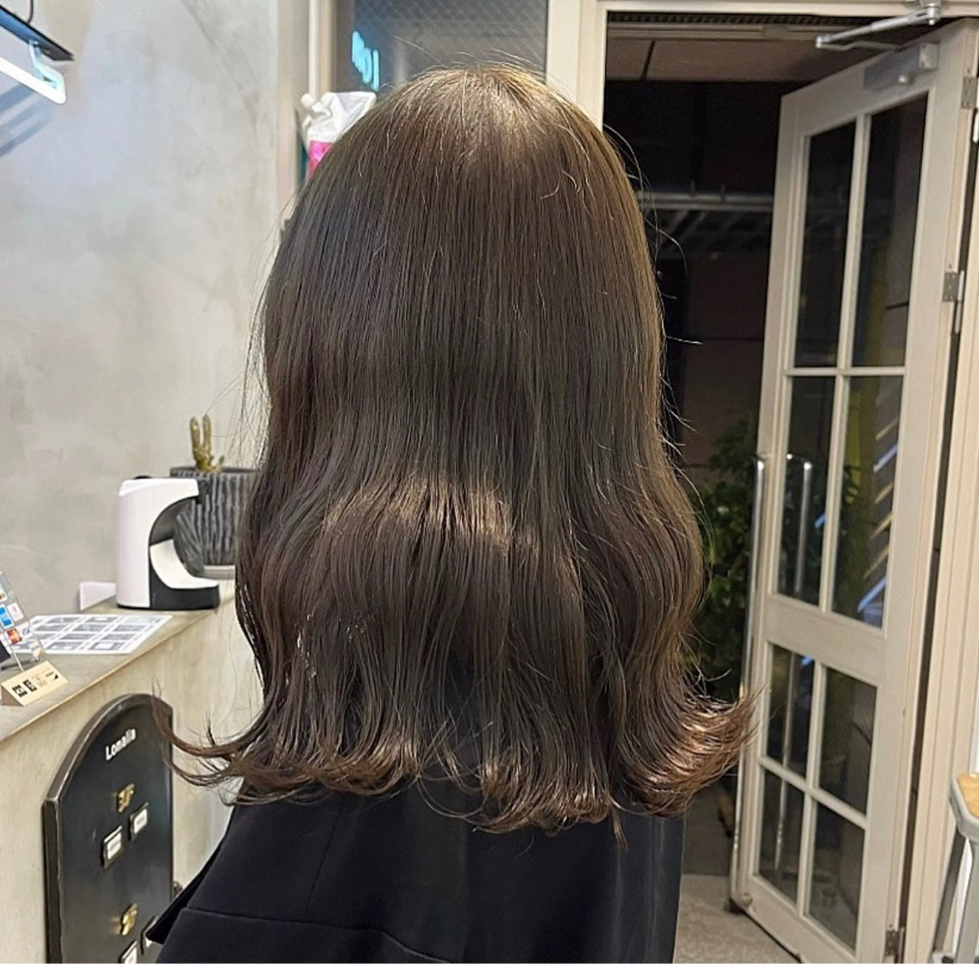 セミロング カラー ヘアカラー トリートメント オリーブ/縮毛♡ Natsuno🩰のヘアスタイル
