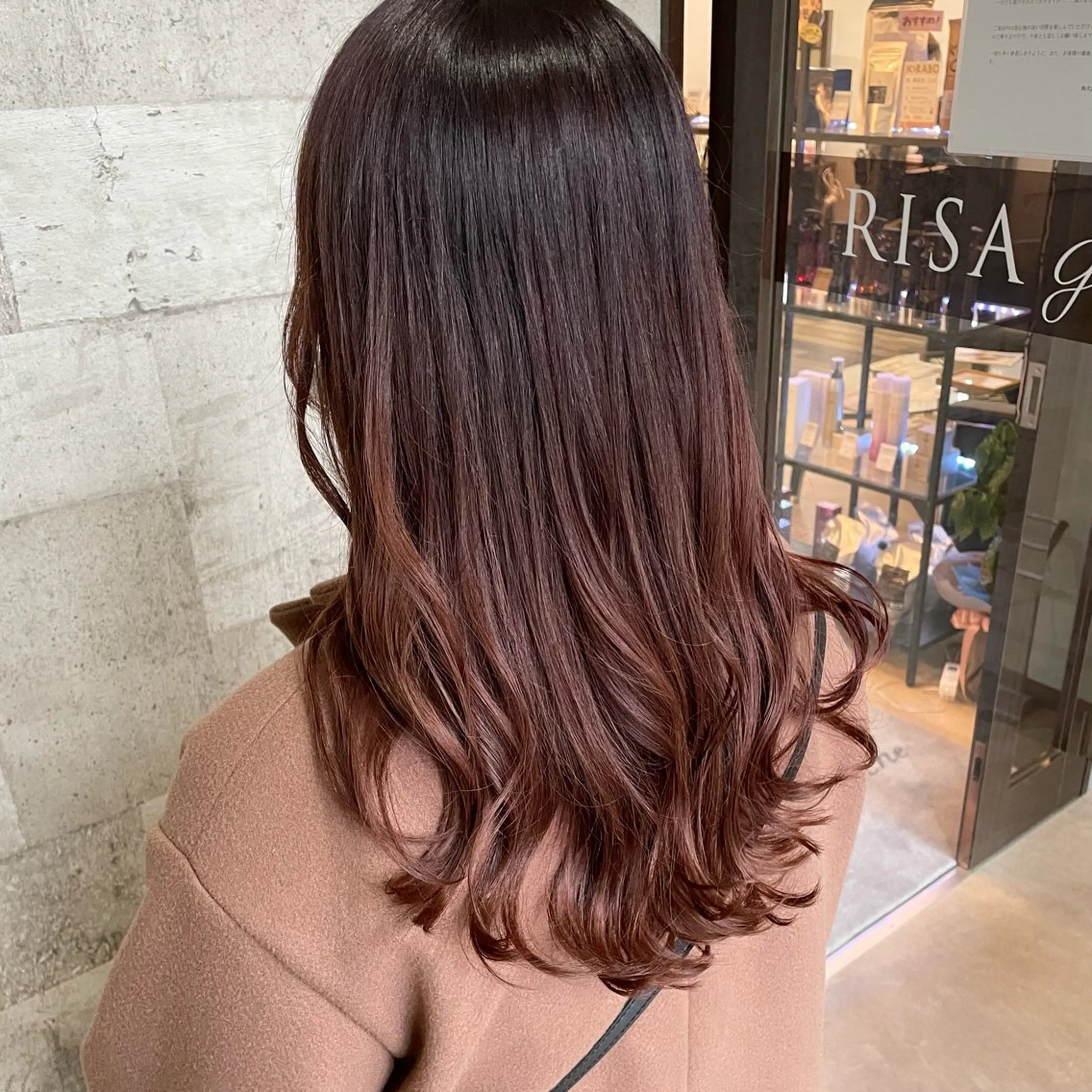 ロング カラー ブラウンカラー レッドカラー レッドブラウン 髪質改善 カット ヘアカラー トリートメント 村上 遥香 店長スタイリストのヘアスタイル
