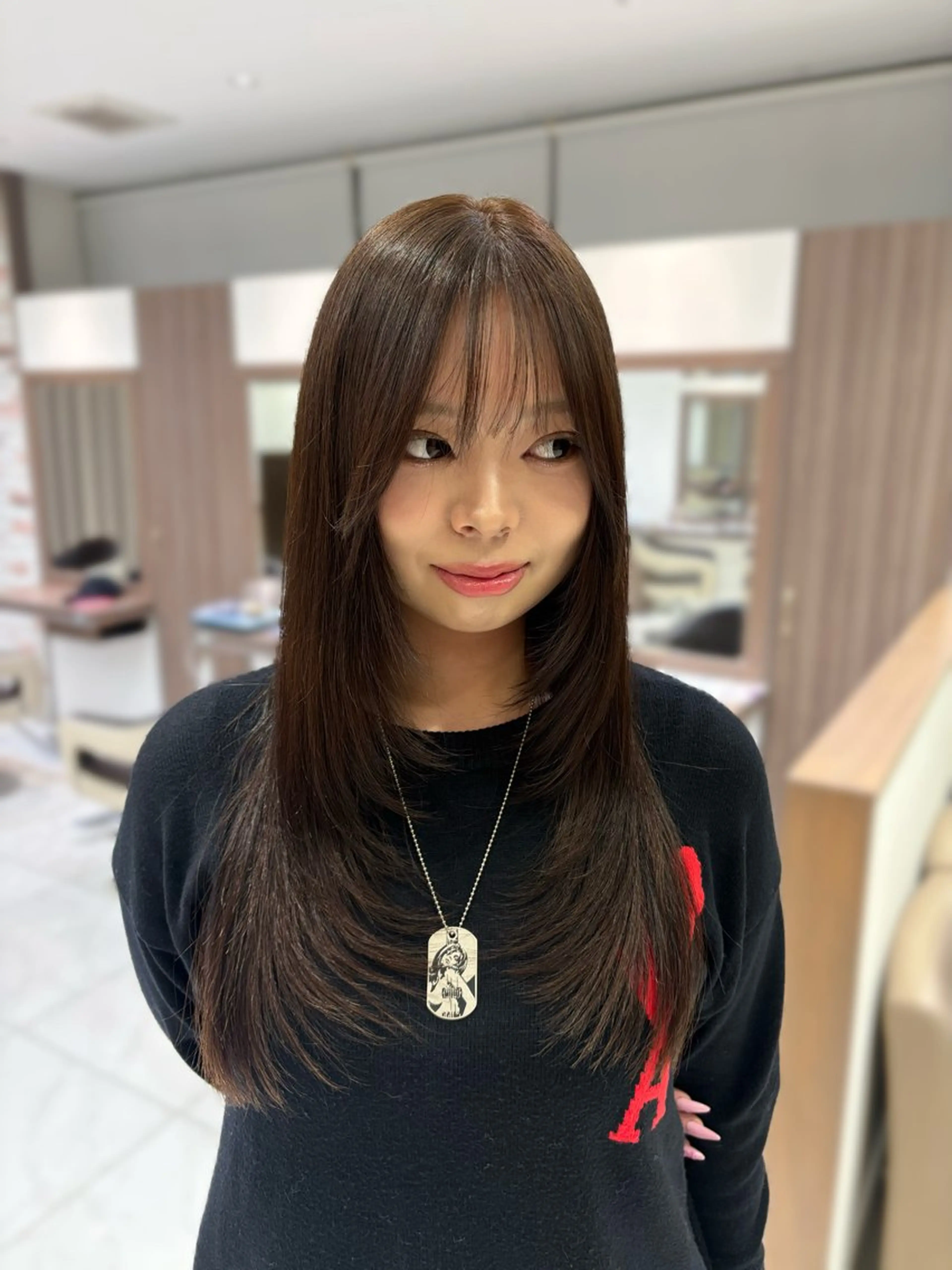 ロング ロング カット 🤍透明感カラー・ きらら🤍のヘアスタイル