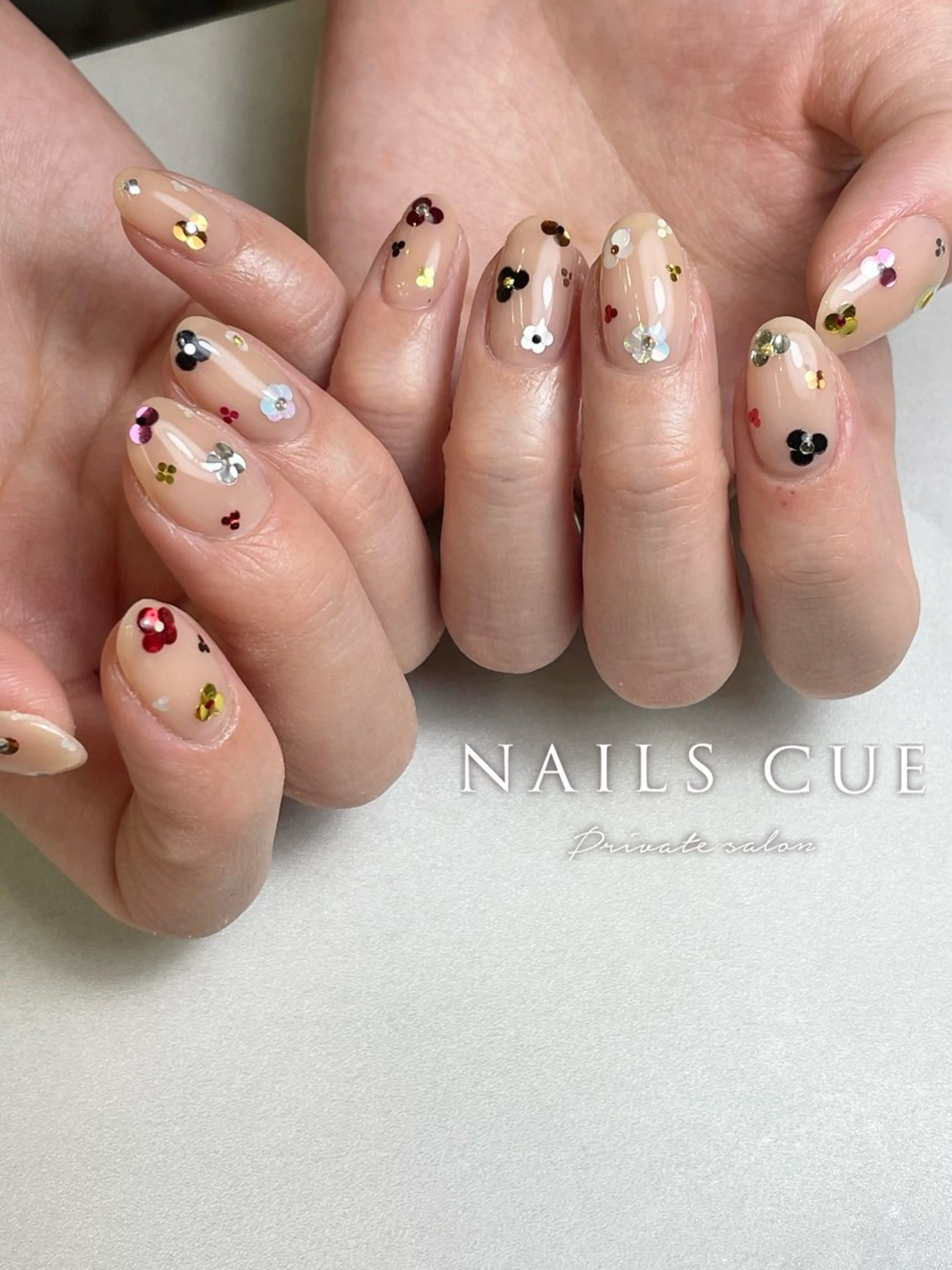 ネイル NAILS CUE Manaのネイルデザイン