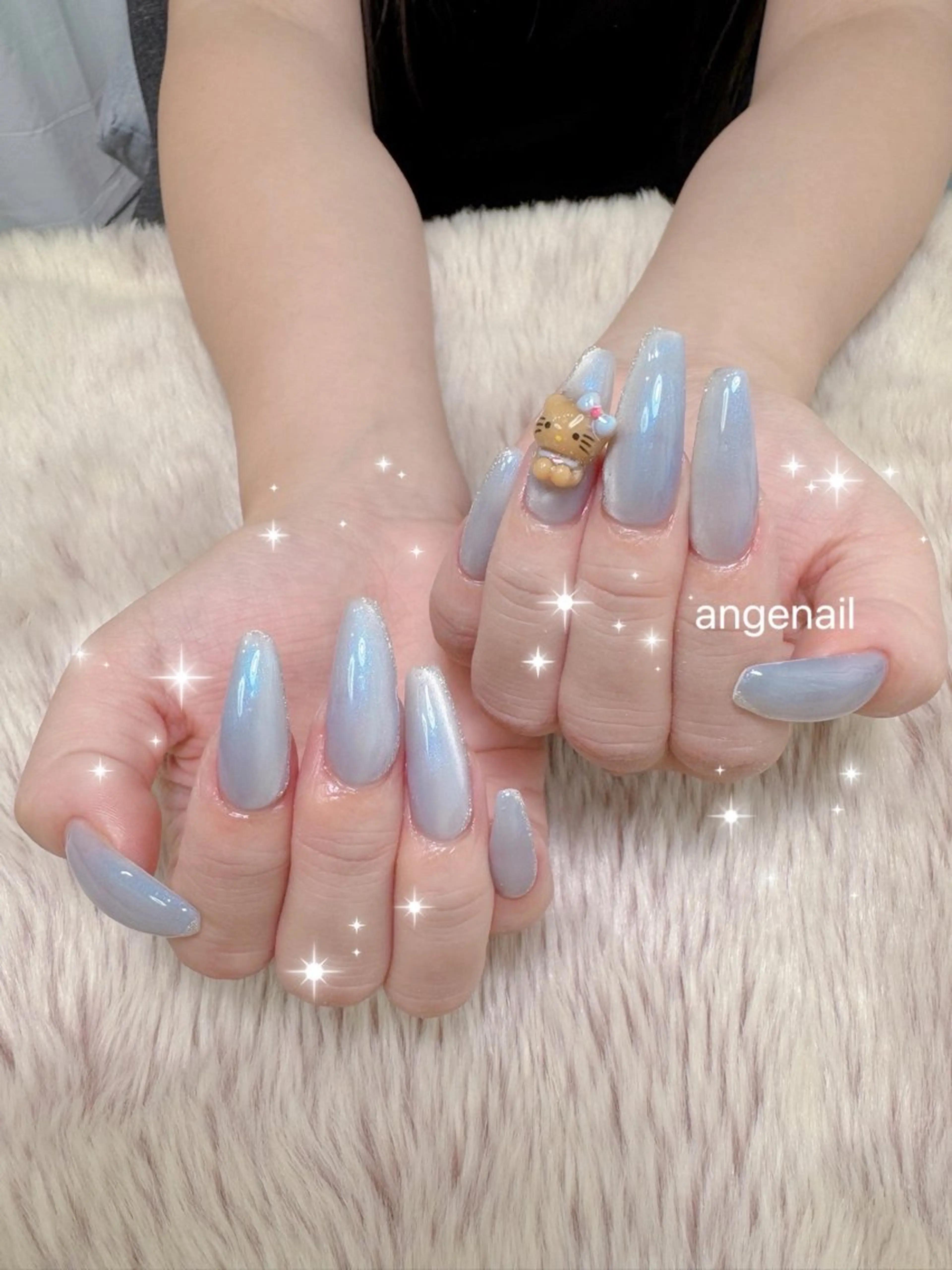 ネイル ハンドネイル オーナーネイリスト MAKIのネイルデザイン