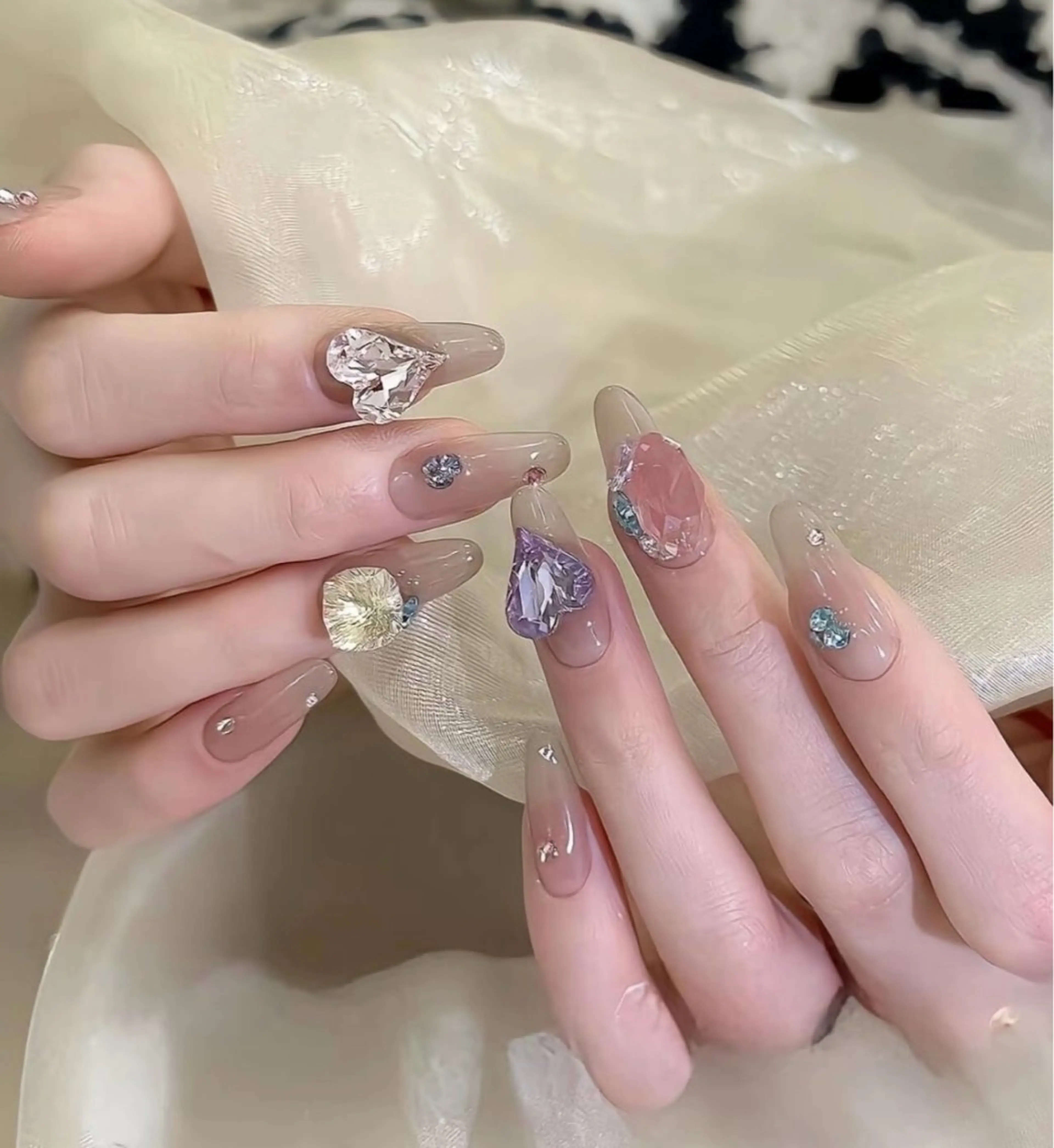 ネイル R nail みおのネイルデザイン