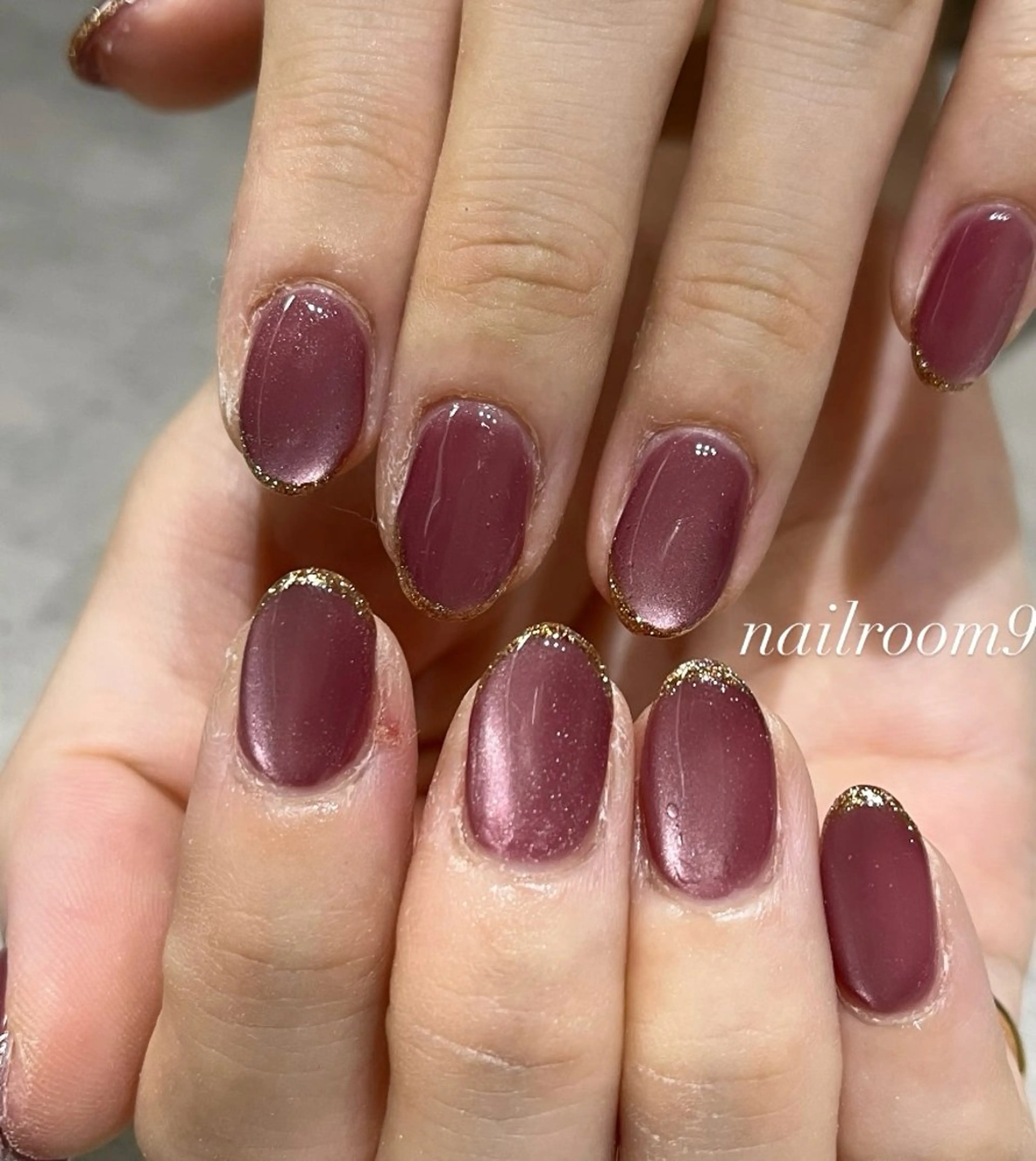 ネイル フレンチネイル マグネットネイル ハンドネイル nail room9 ☺︎のネイルデザイン