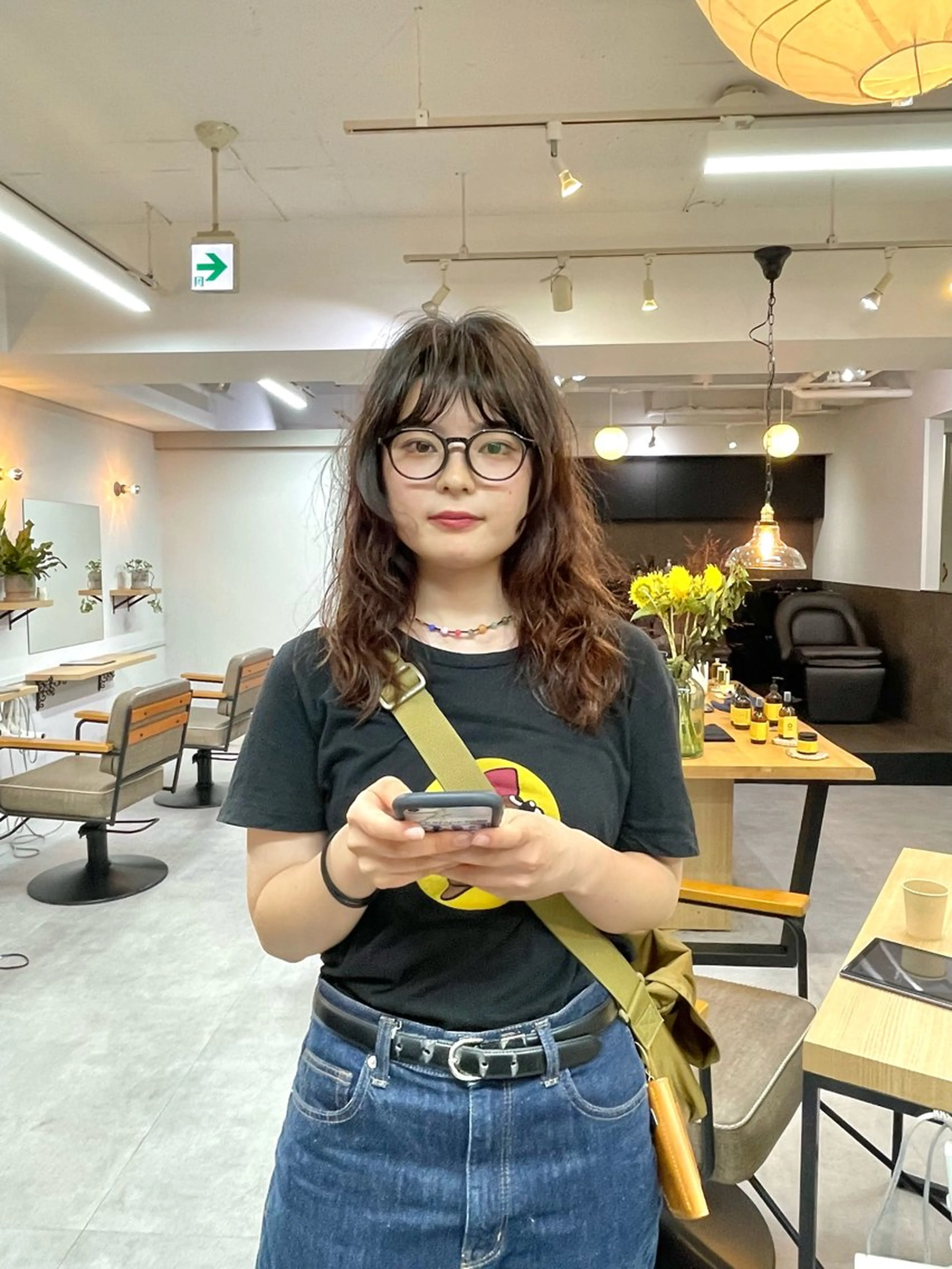 ミディアム パーマ ミディアムパーマ レイヤーカット カット パーマ ショート　ボブ メンズ　パーマのヘアスタイル