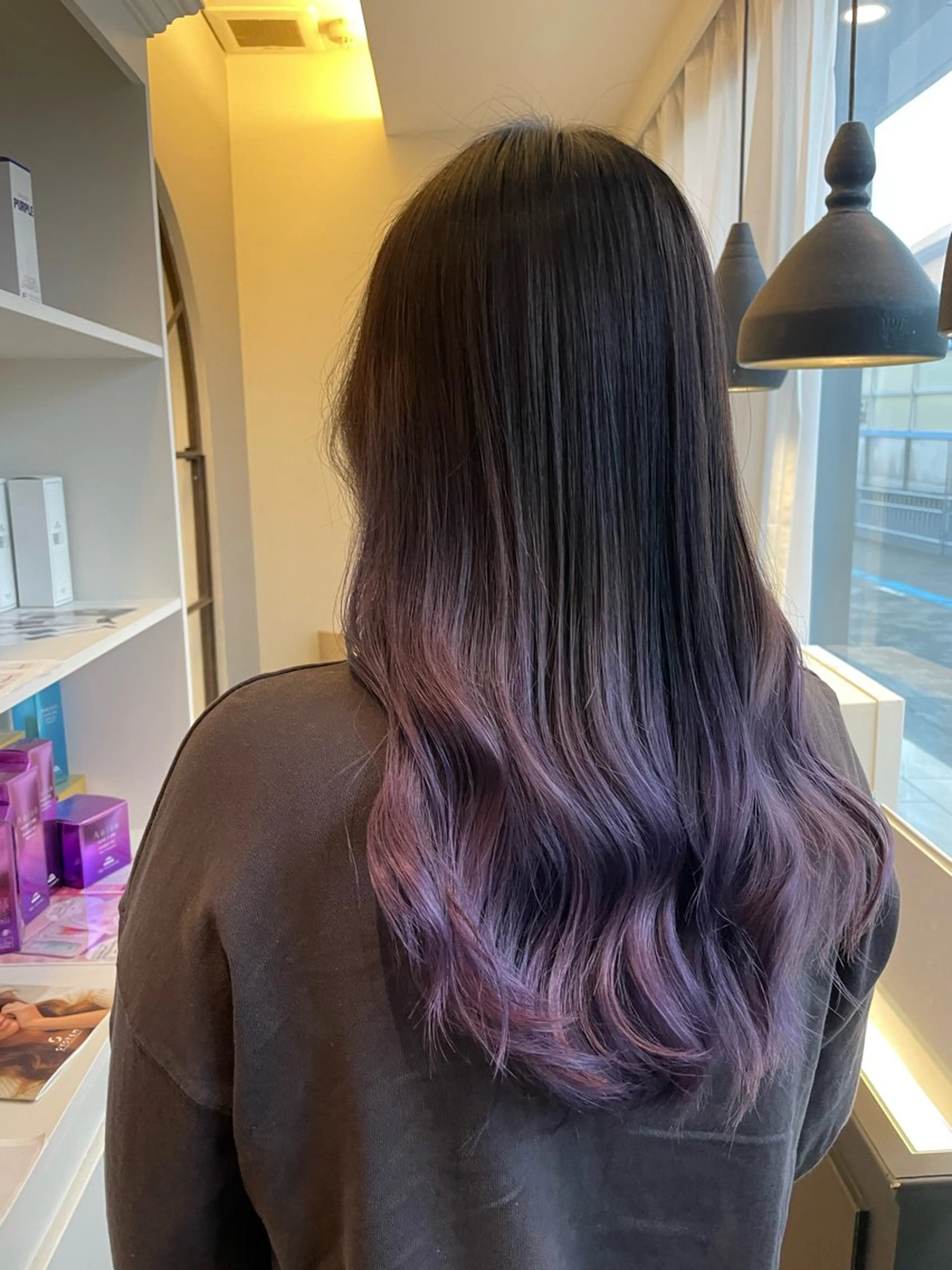 セミロング ヘアカラー トリートメント ブリーチ毛矯正.髪質 改善.髪にドラマをのヘアスタイル