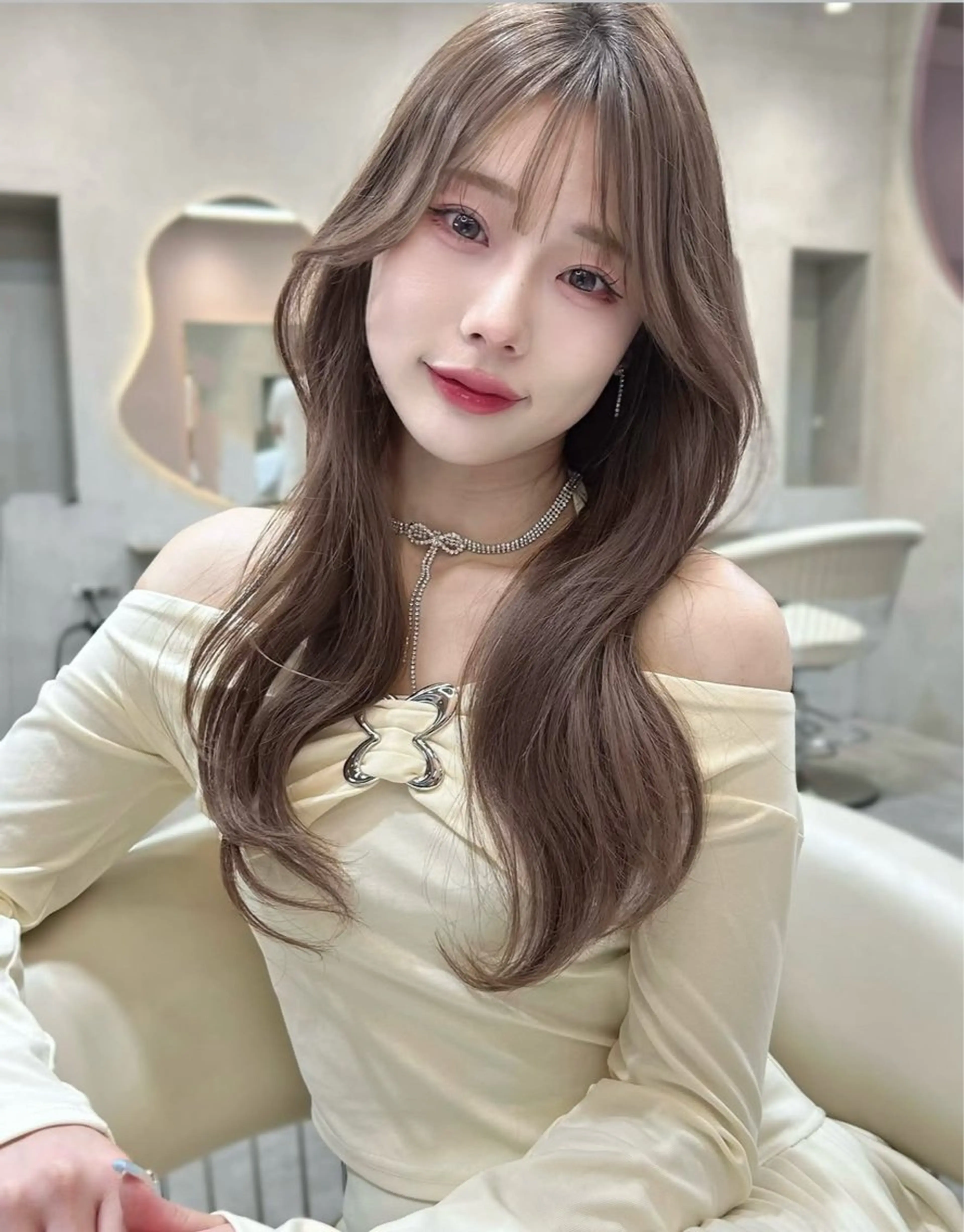 ロング カラー 韓国風ヘア トリートメント 美髪縮毛矯正/ 透明感カラー吉田光佑のヘアスタイル