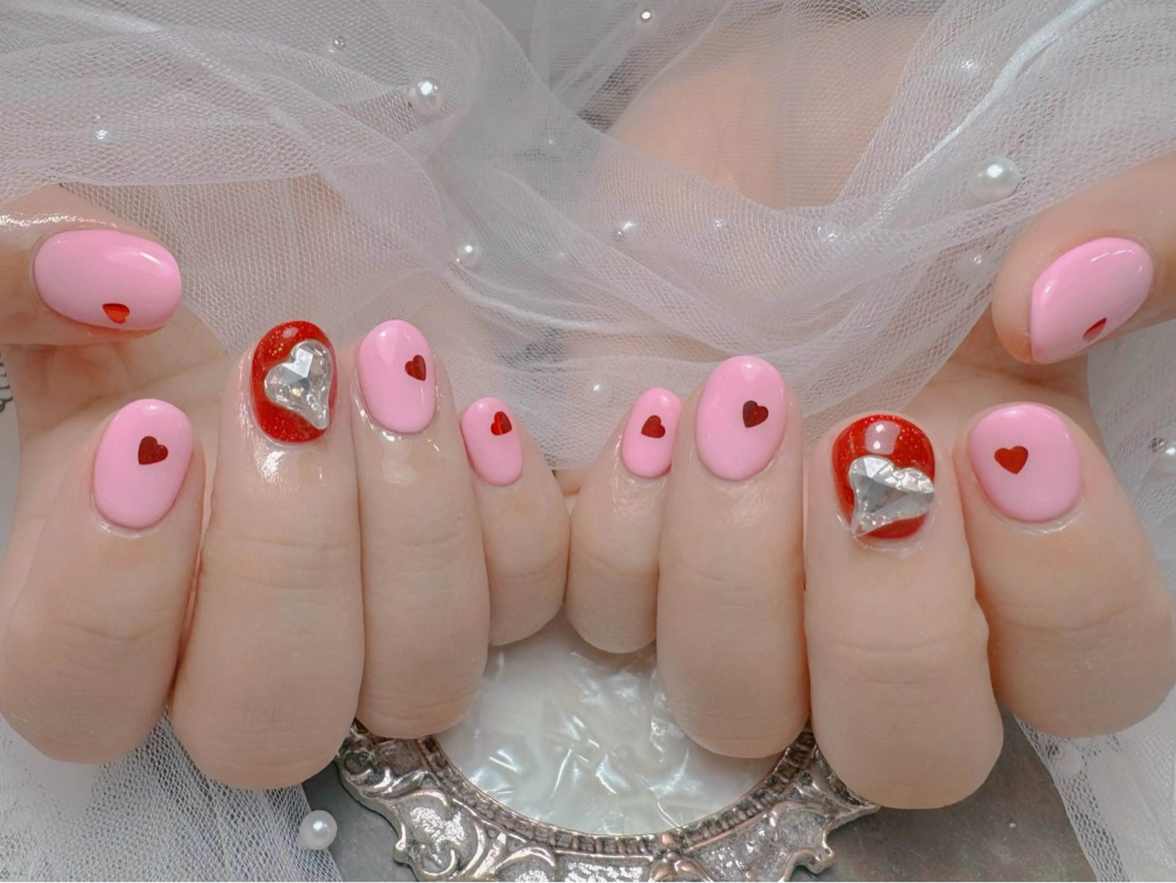 ネイル ハンドネイル マジック ミラーのネイルデザイン