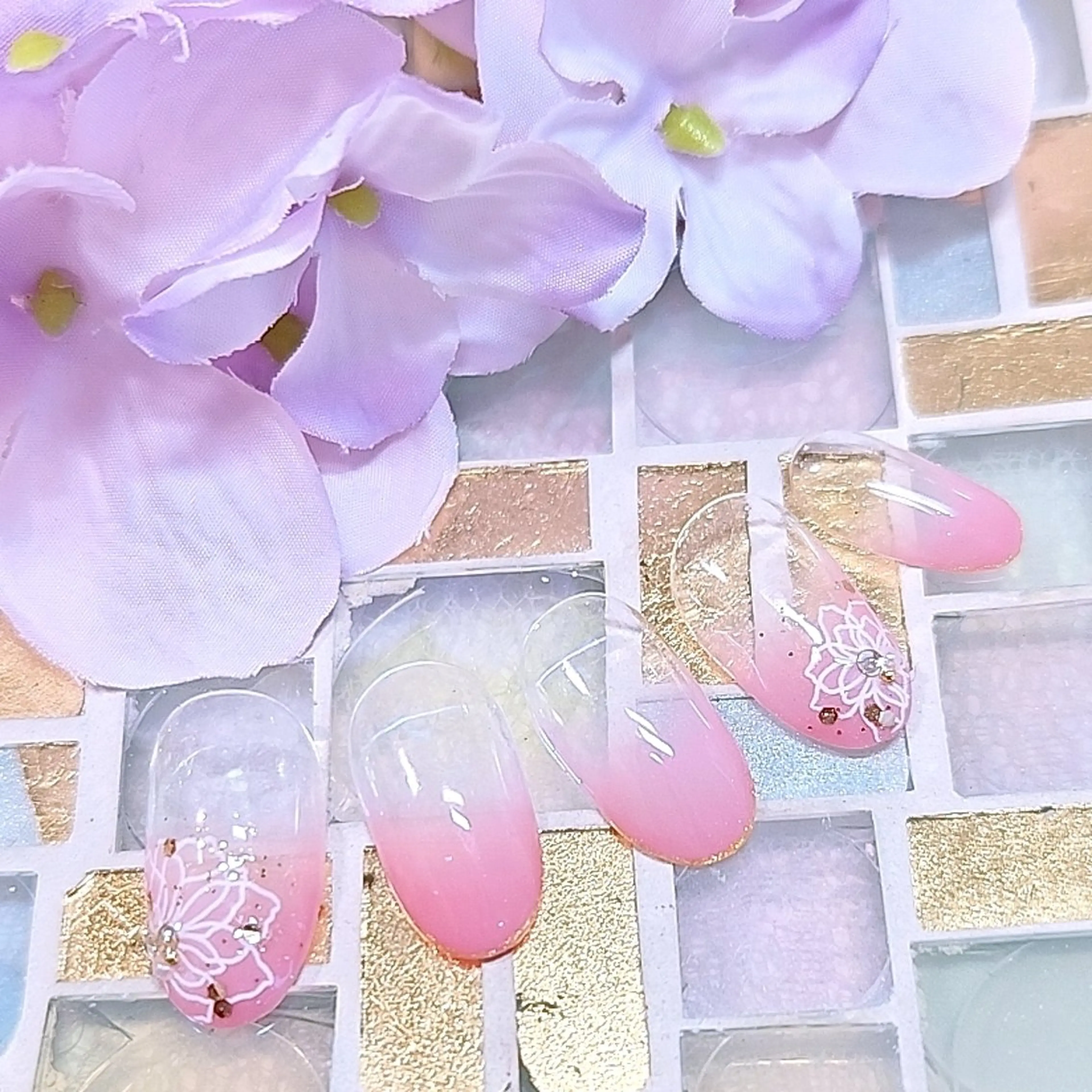 ネイル ハンドネイル Nailsalon  Wisteriaのネイルデザイン