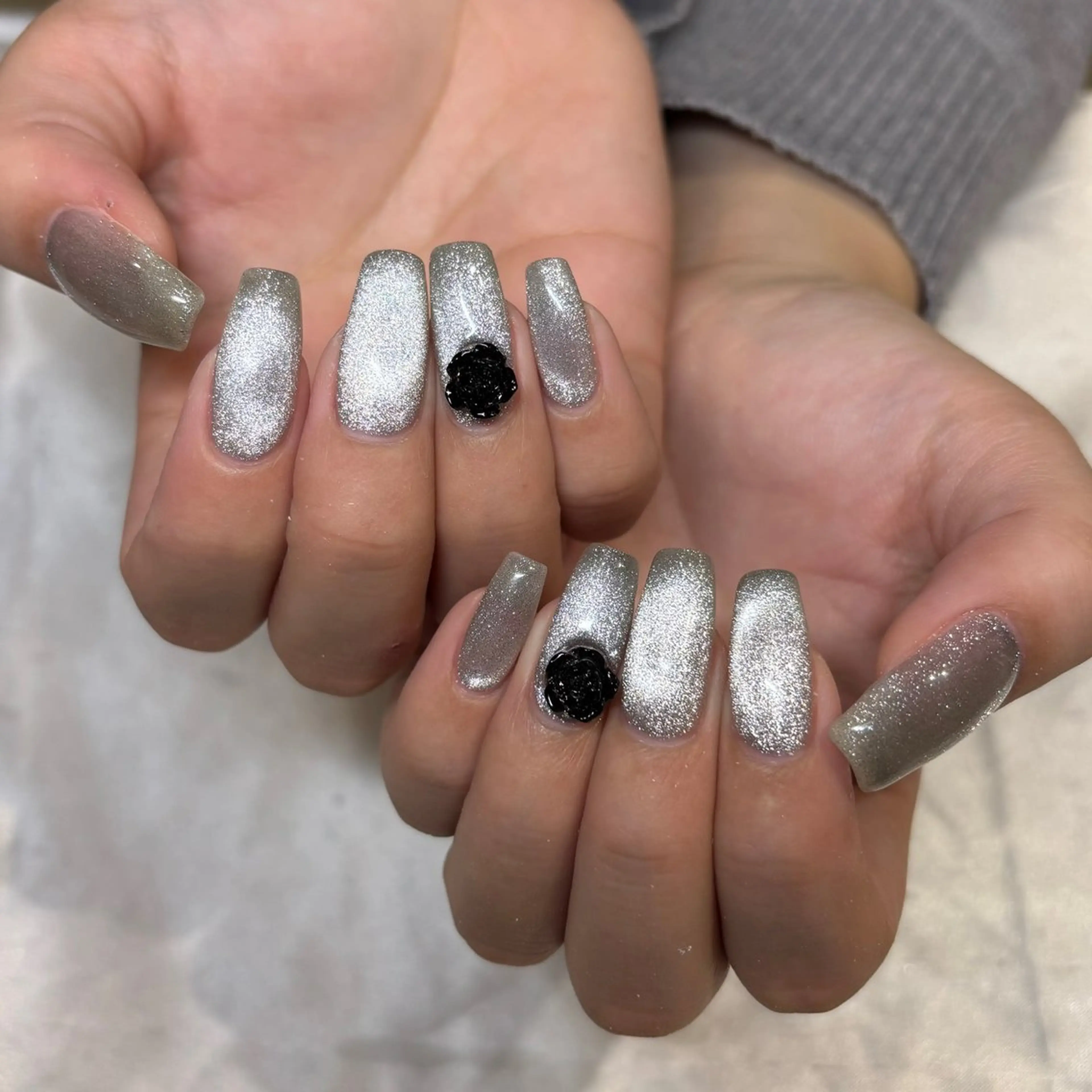 ネイル アートネイル ジェルネイル マグネットネイル パラジェル シンプルネイル Misaki Aries心斎橋店のネイルデザイン