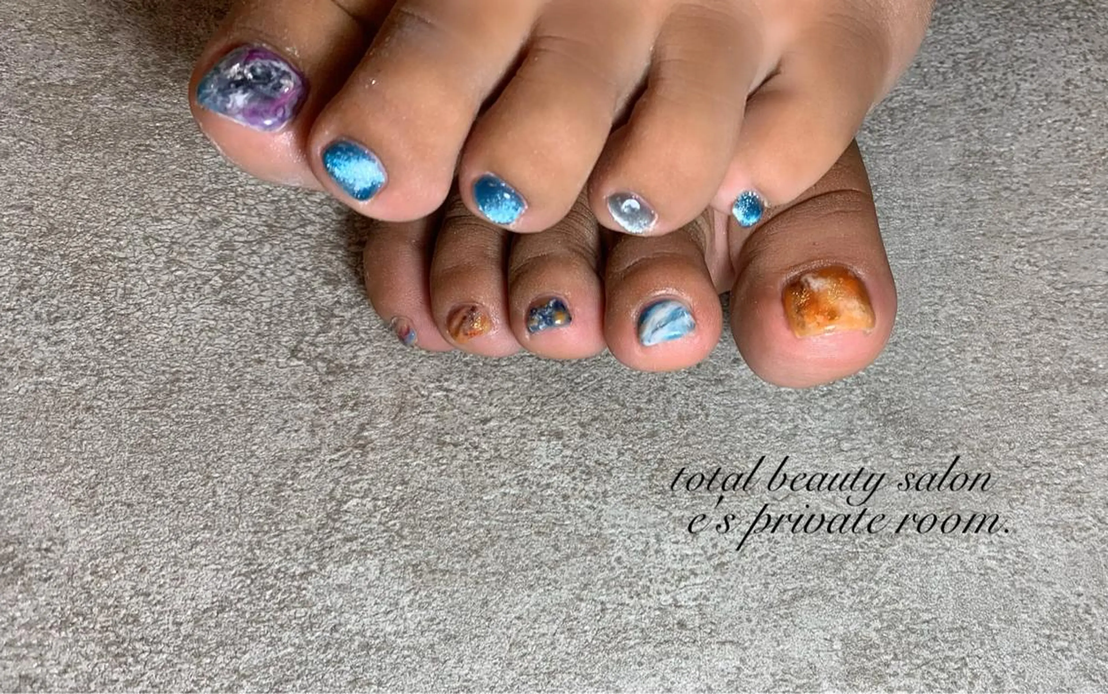 ネイル LAVISH nail salonのネイルデザイン