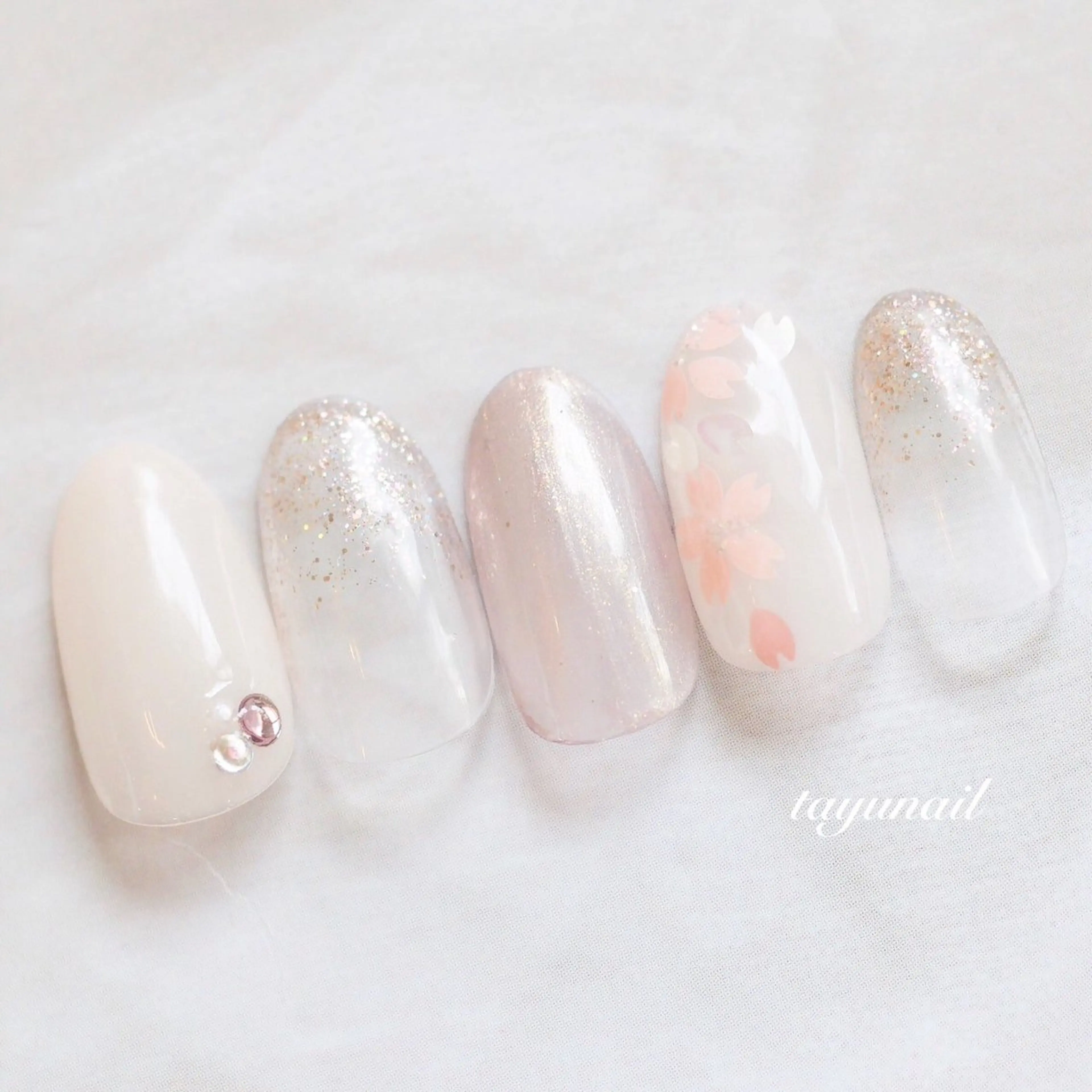 ネイル アートネイル ジェルネイル パラジェル ハンドネイル ネイルサロン・ネイルスクール　たゆnail所属・ネイルサロン 【たゆnail】のネイルデザイン