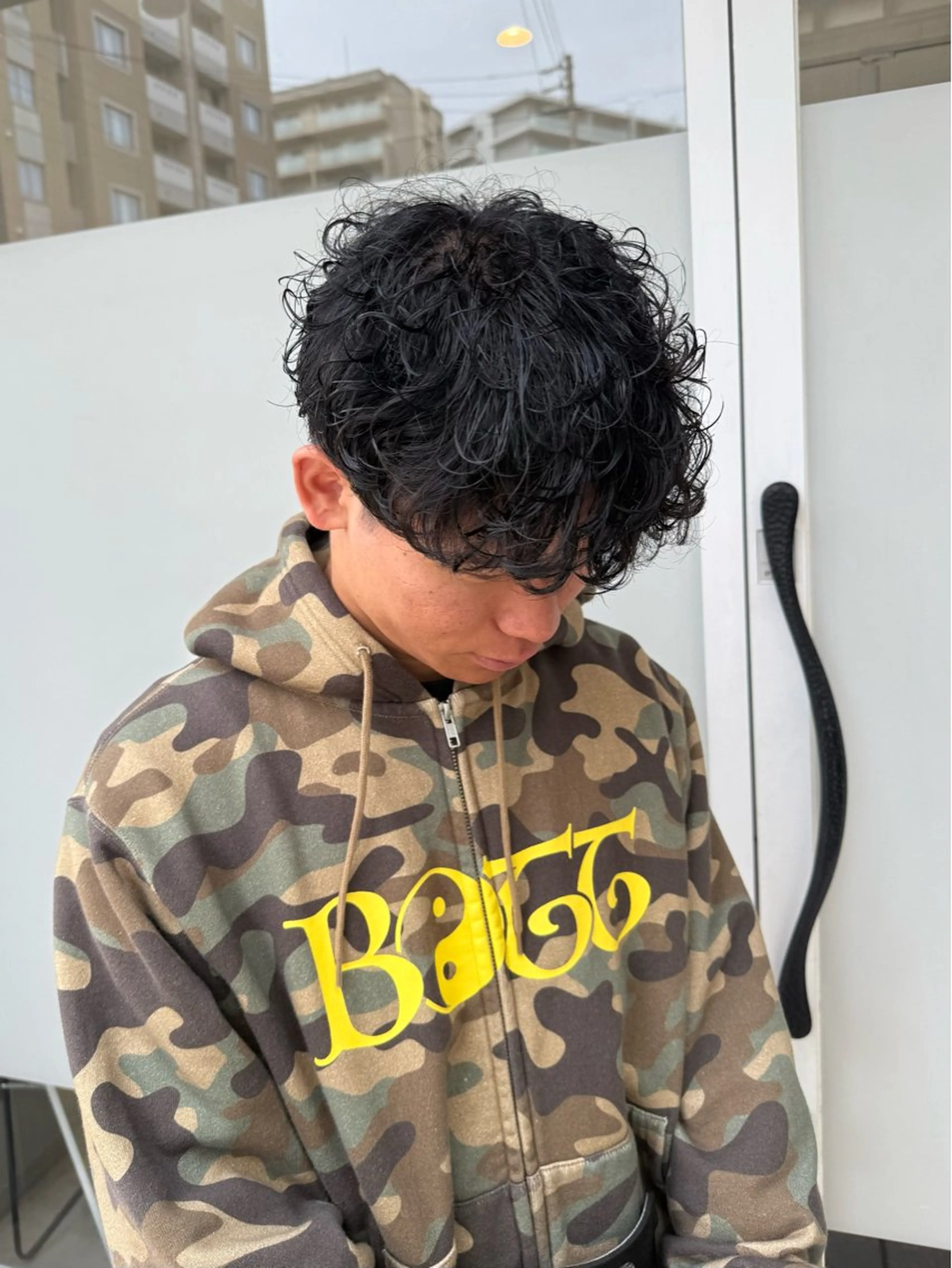 パーマ neneka レイヤー／パーマのヘアスタイル