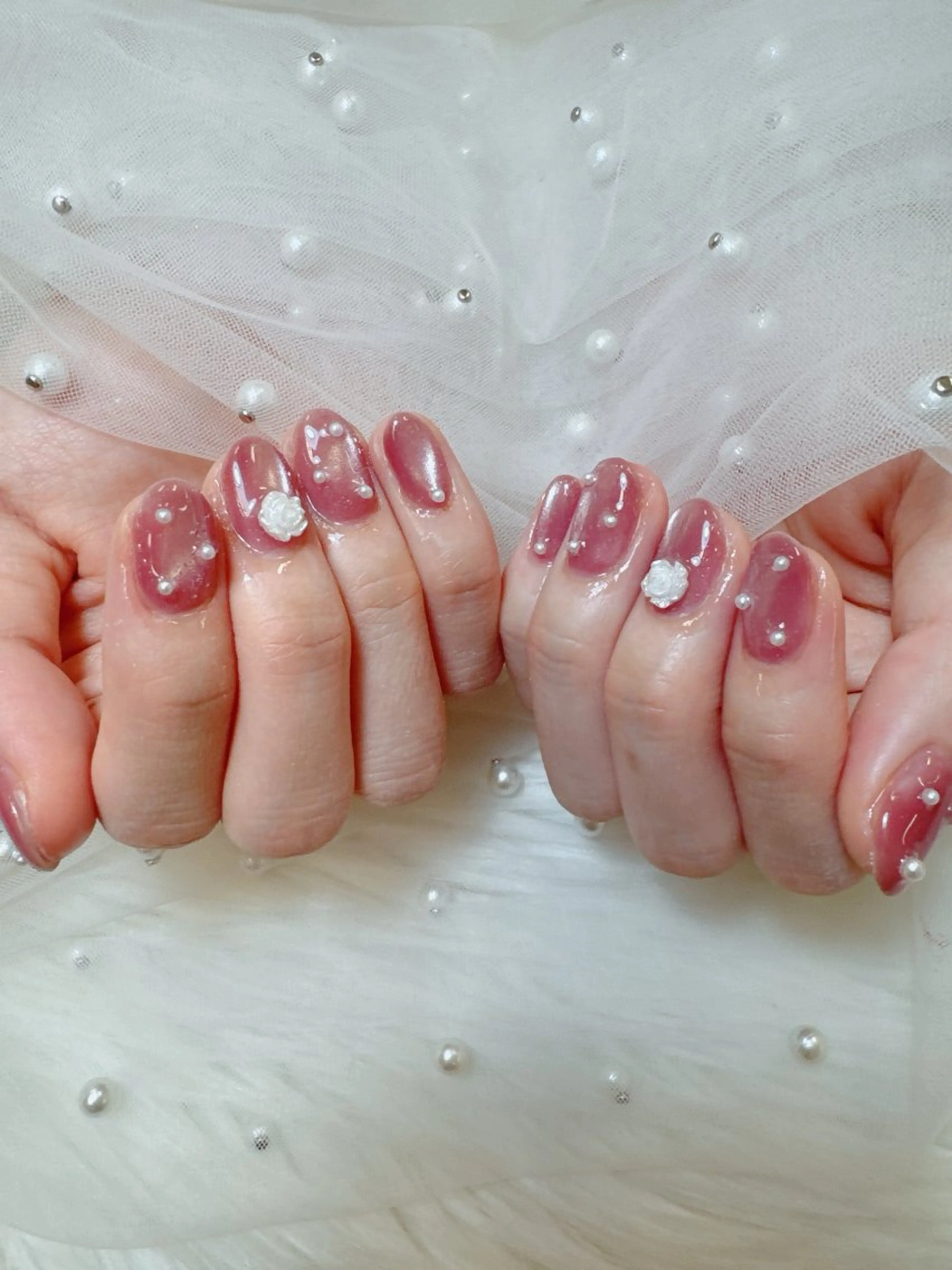 ネイル 成人式 長さ出し フレンチネイル ジェルネイル ガラスフレンチ ハンドネイル Queeens nailのネイルデザイン