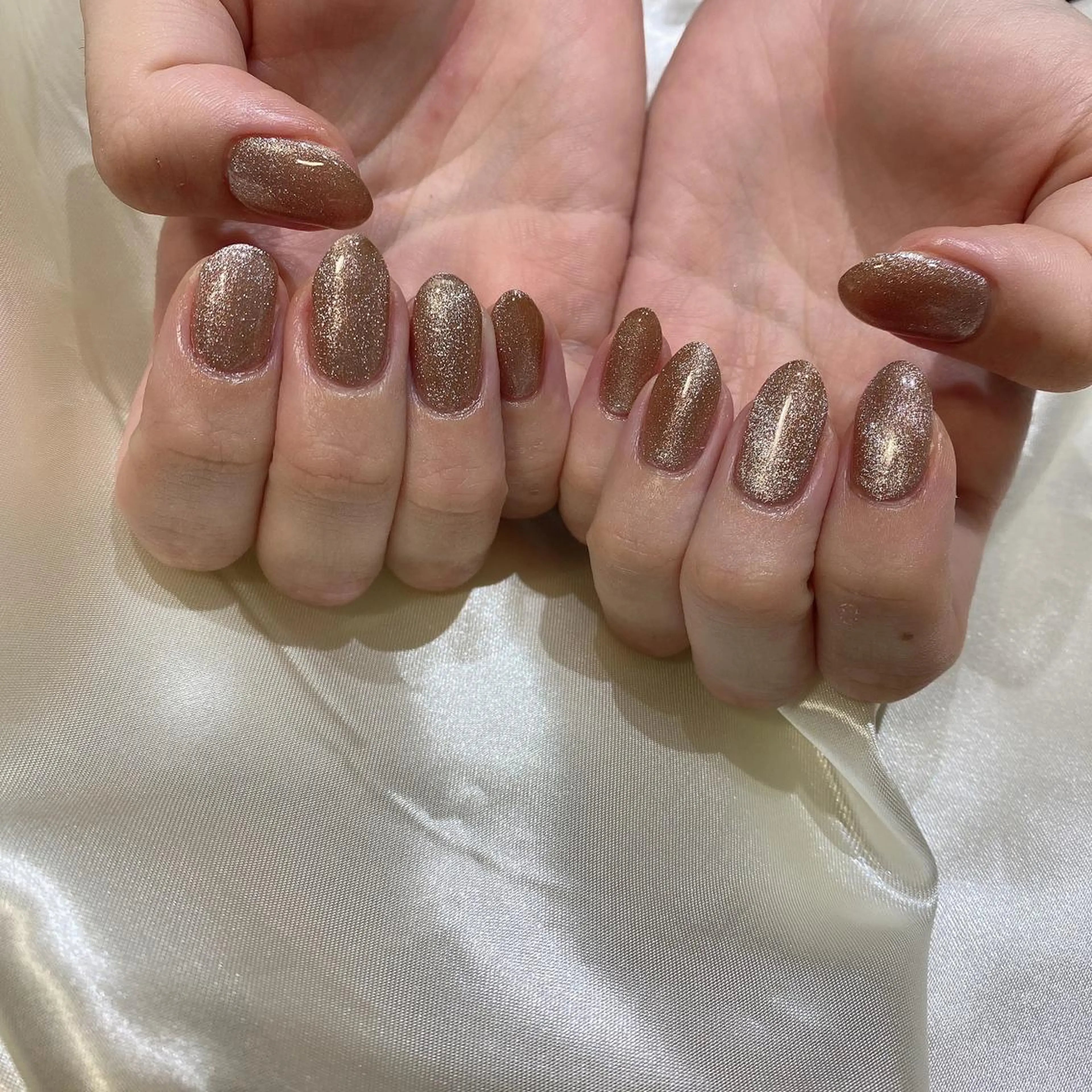 ネイル ハンドネイル 西岡 杏のネイルデザイン