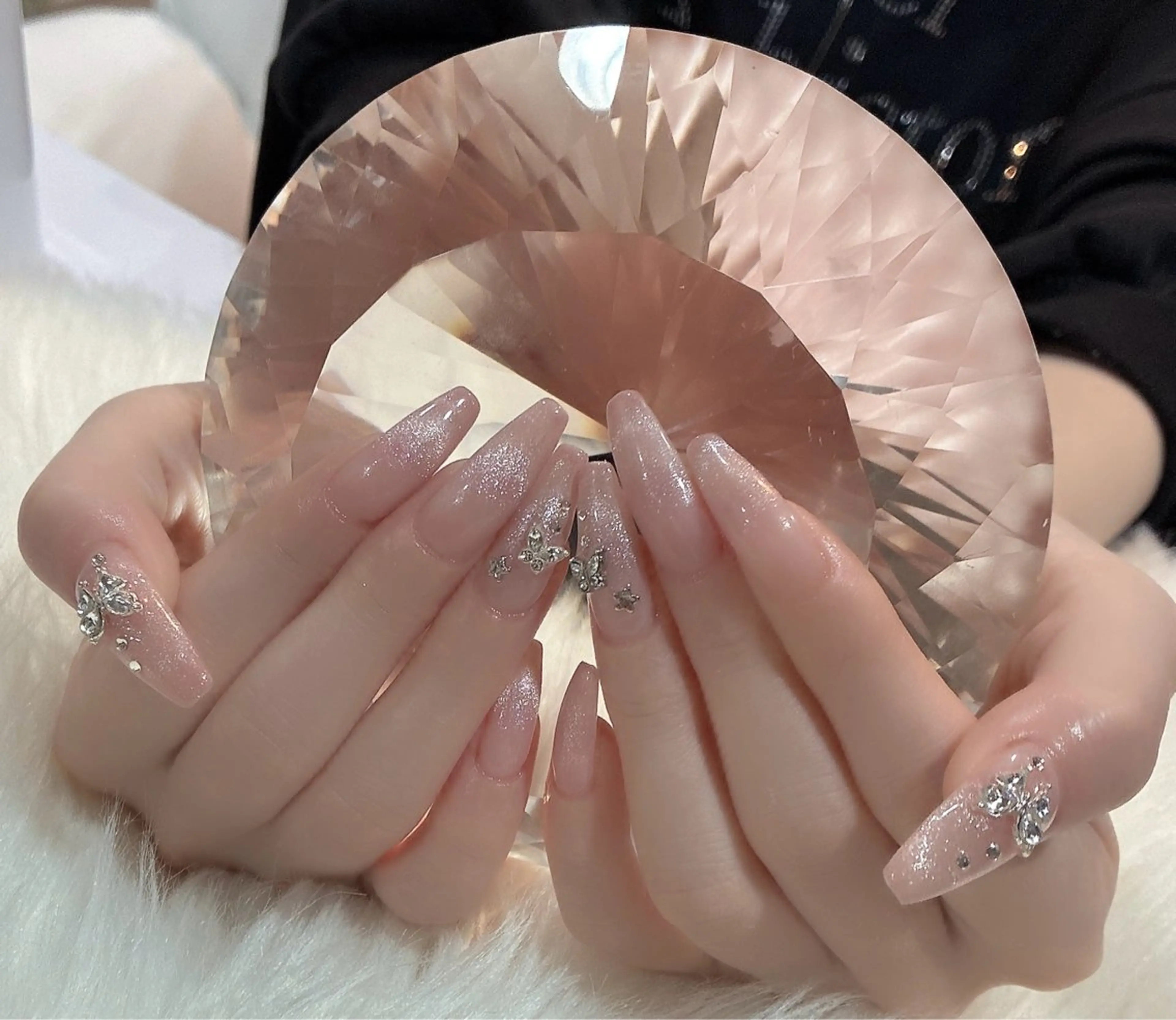 ネイル ハンドネイル LoaChaton kaeのネイルデザイン