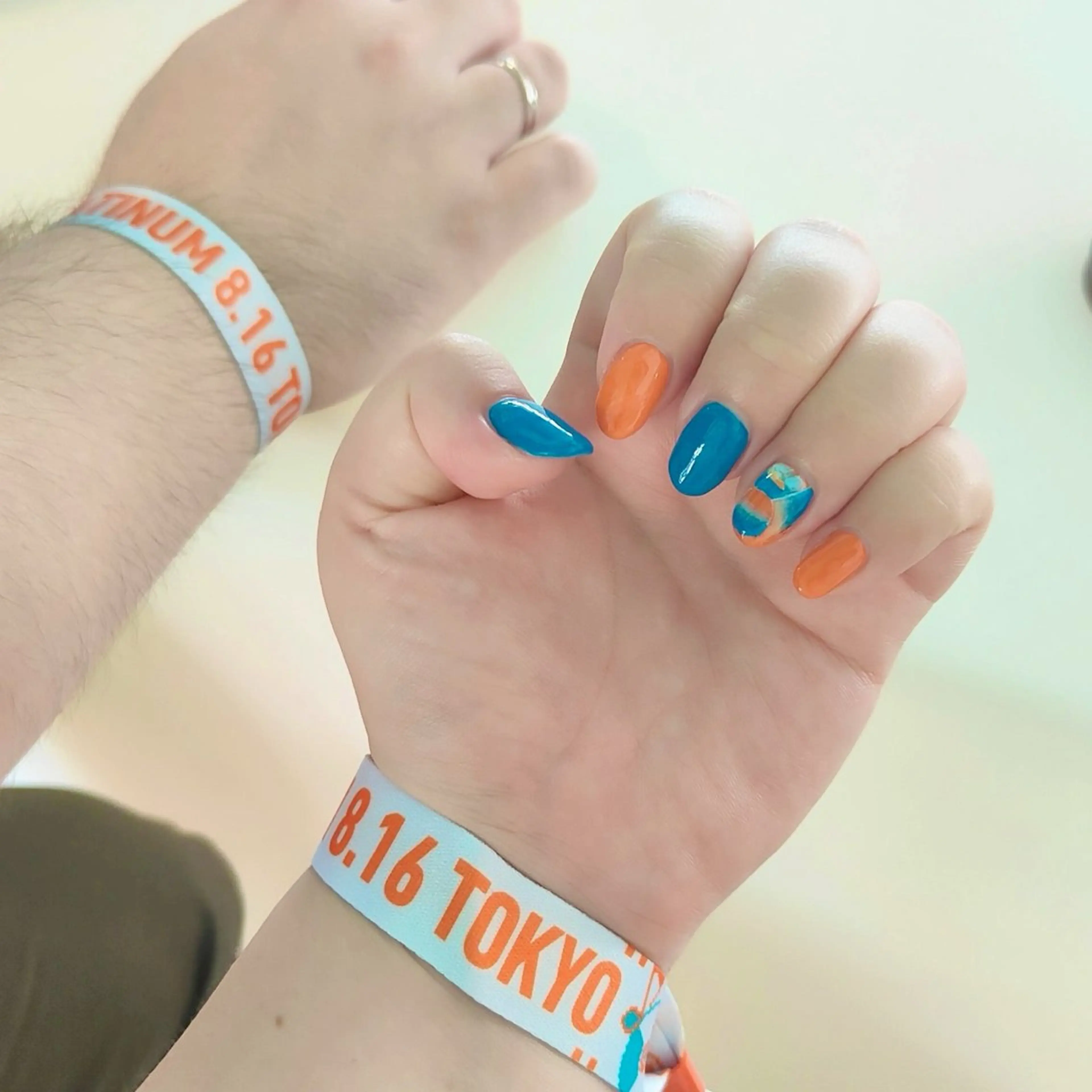 ネイル ブルー オレンジ 岩澤 恵子のネイルデザイン