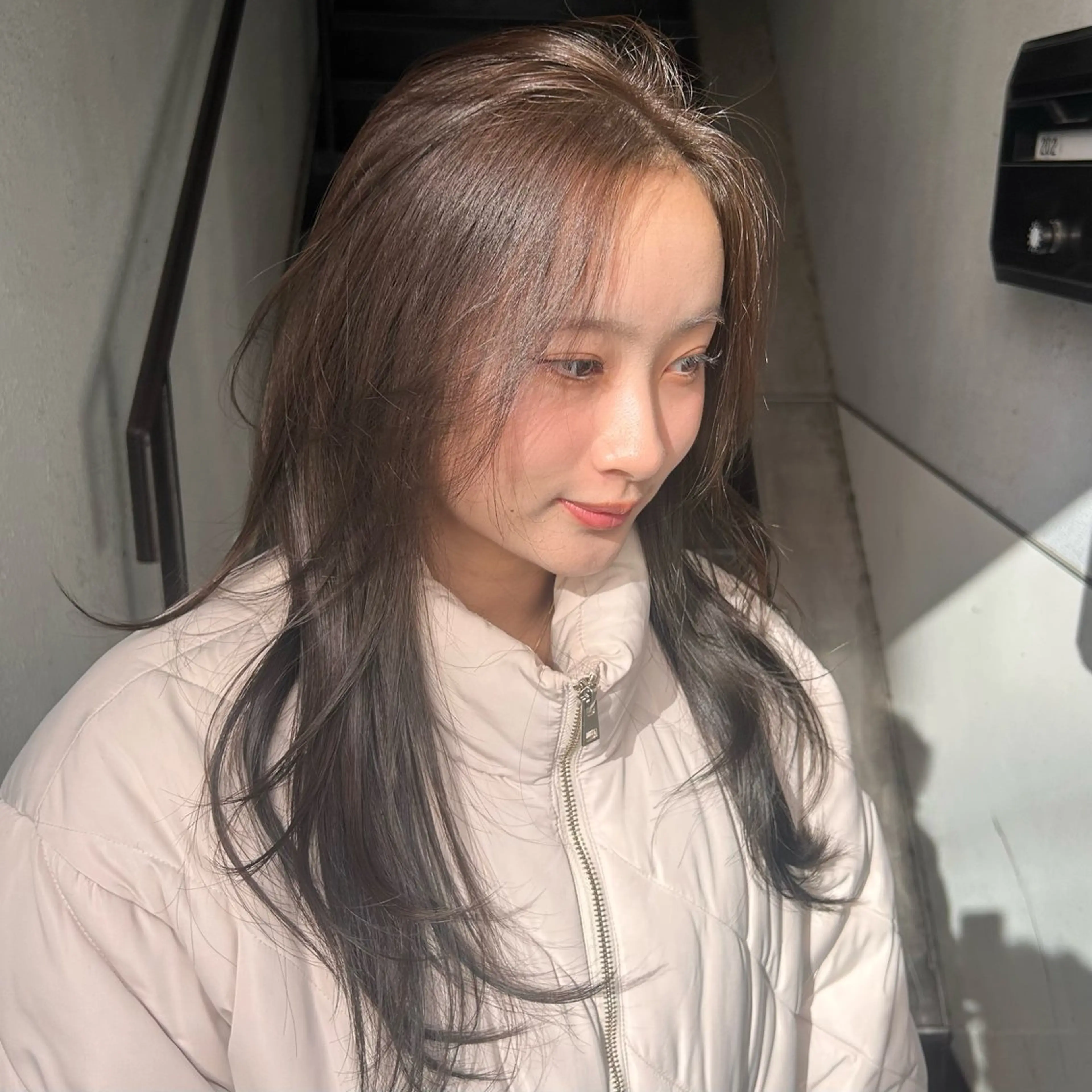 ロング カラー オリーブカラー カット ヘアカラー 透明感カラー/ ニュアンスヘア🪽のヘアスタイル