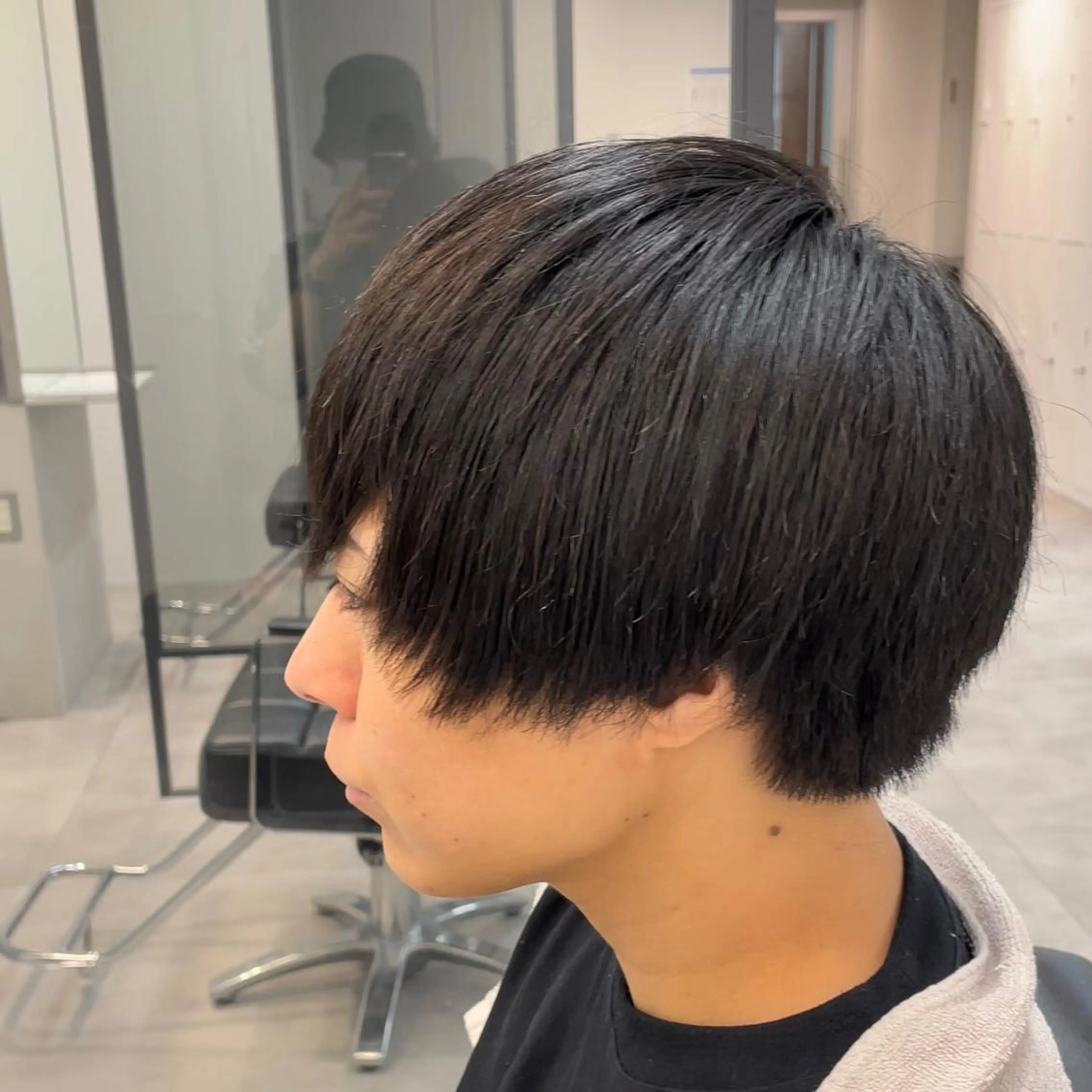 ショート メンズ ショートレイヤー メンズショート レイヤーカット ショートヘア 飯塚 想のヘアスタイル
