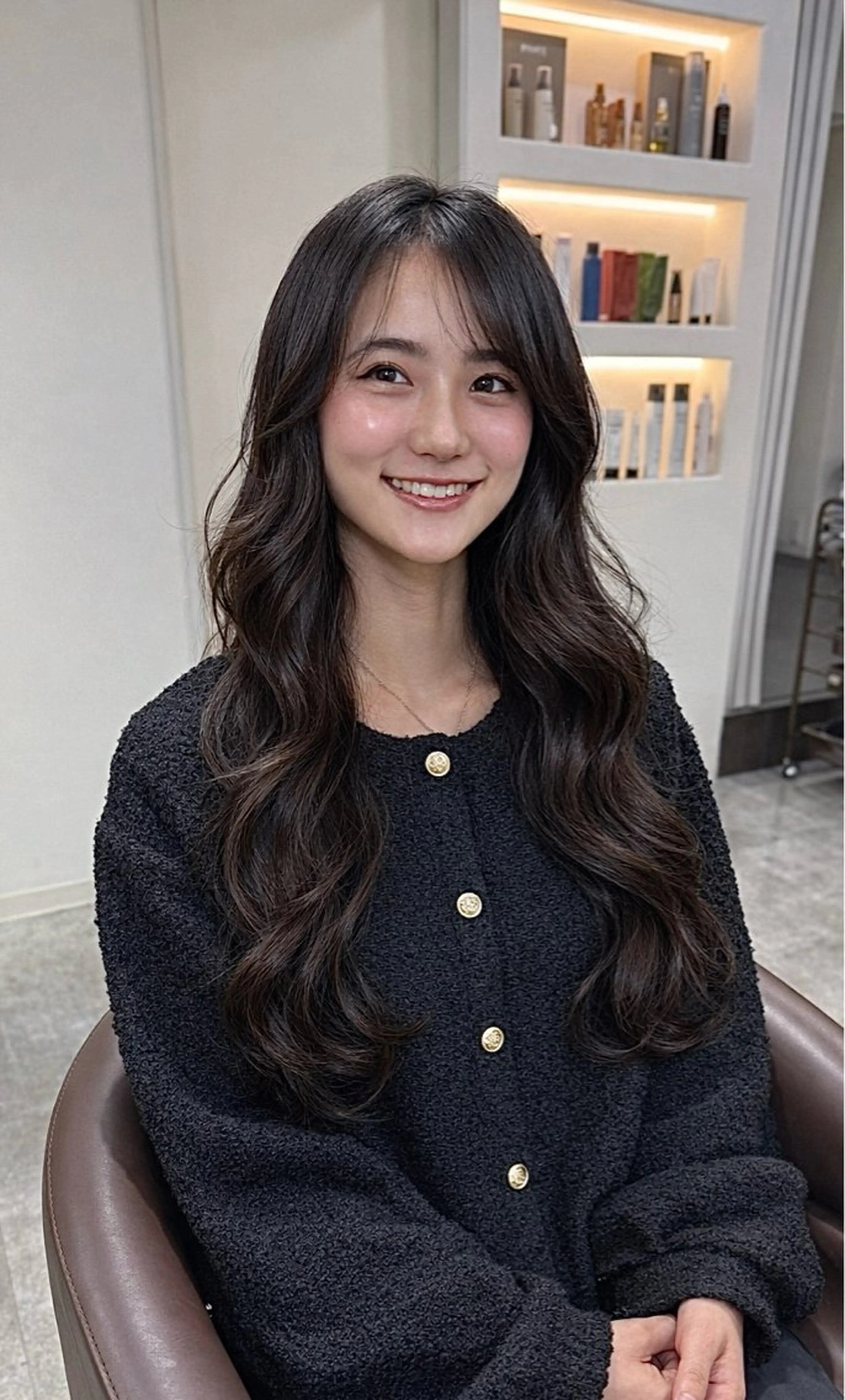 ロング マエザワ リュウのヘアスタイル