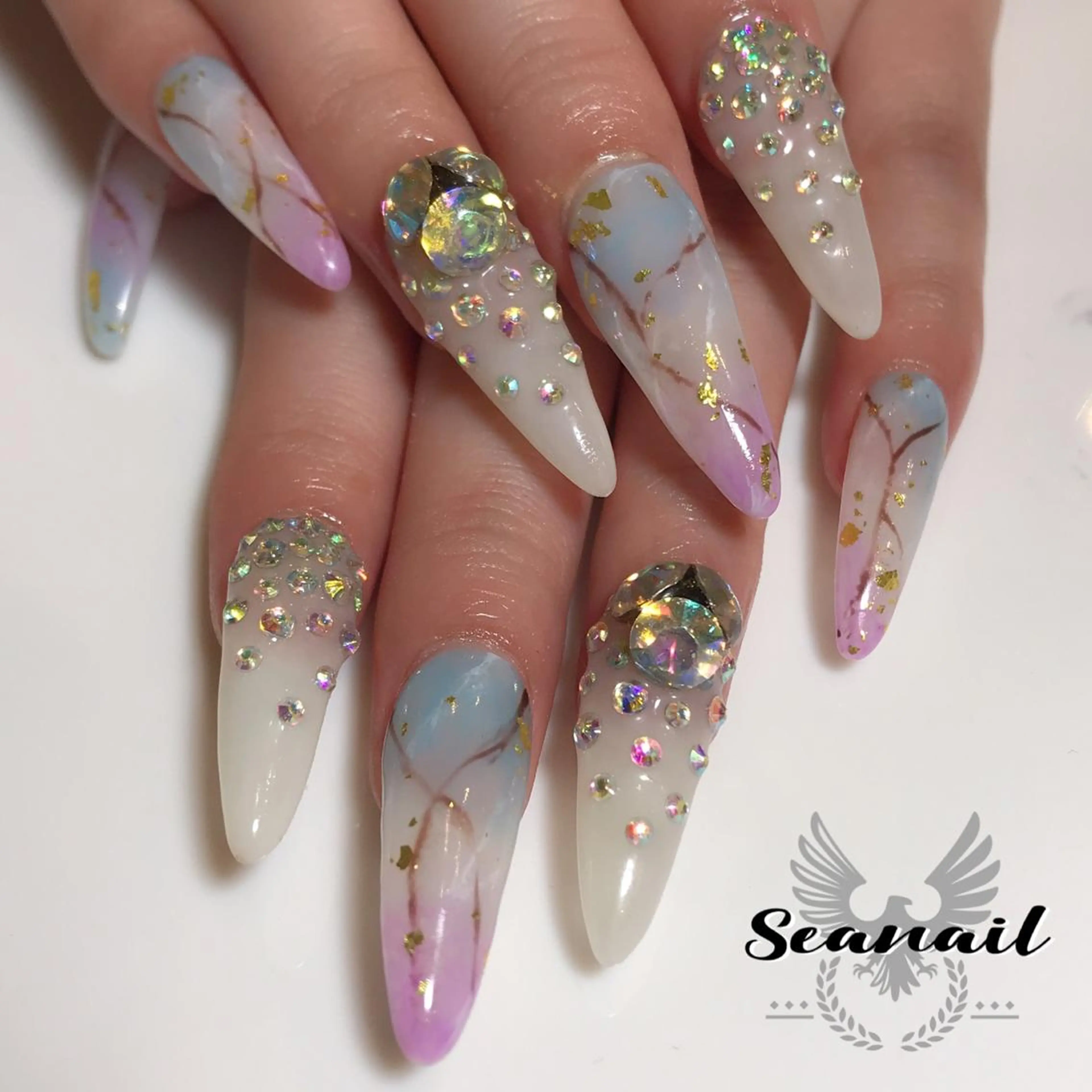 ネイル 小尾 栞のネイルデザイン