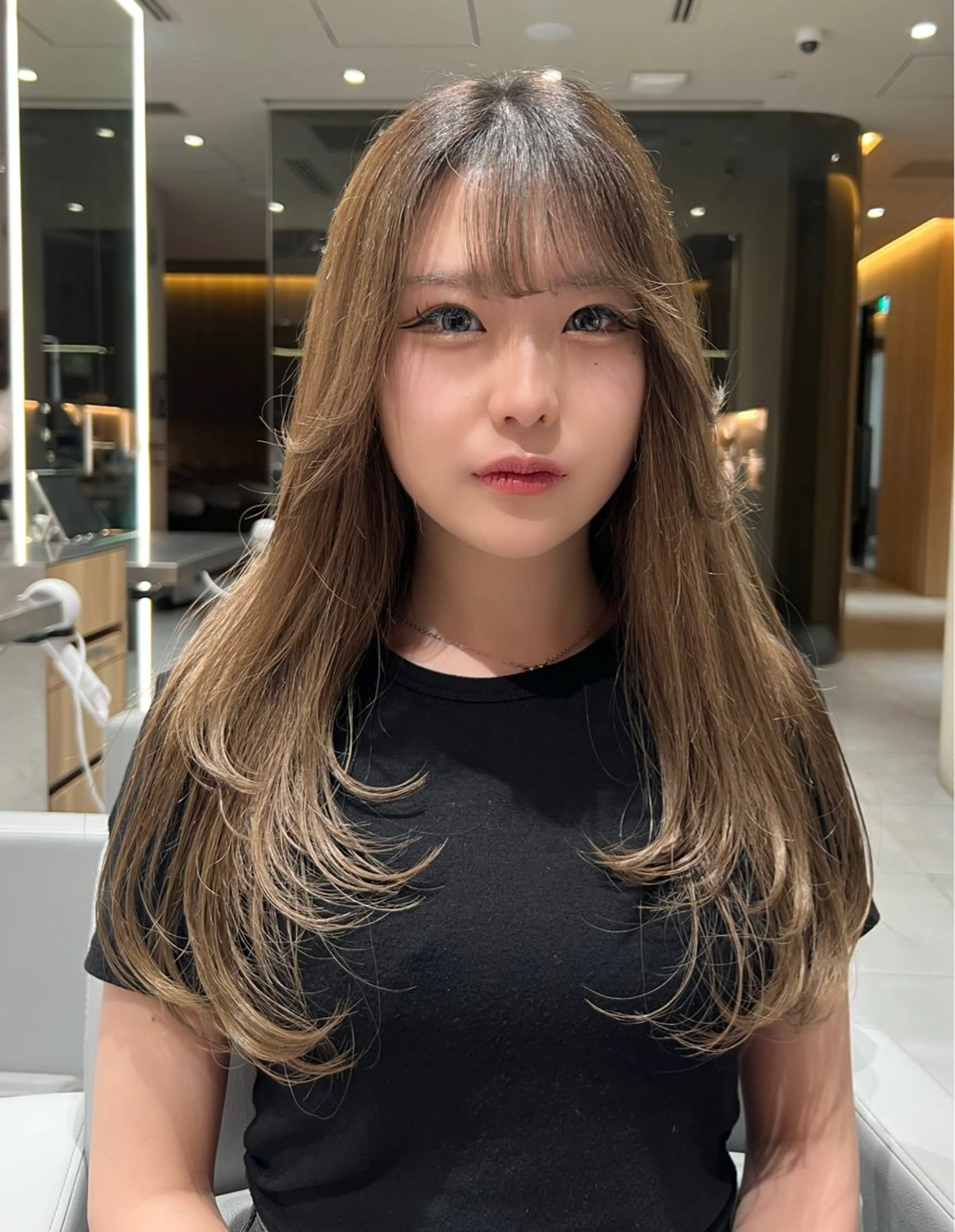 ロング カラー ケアカラー 顔まわりレイヤー レイヤーカット 似合わせカット 小顔カット minx shibuya smart saron所属・清水 翔太のヘアスタイル