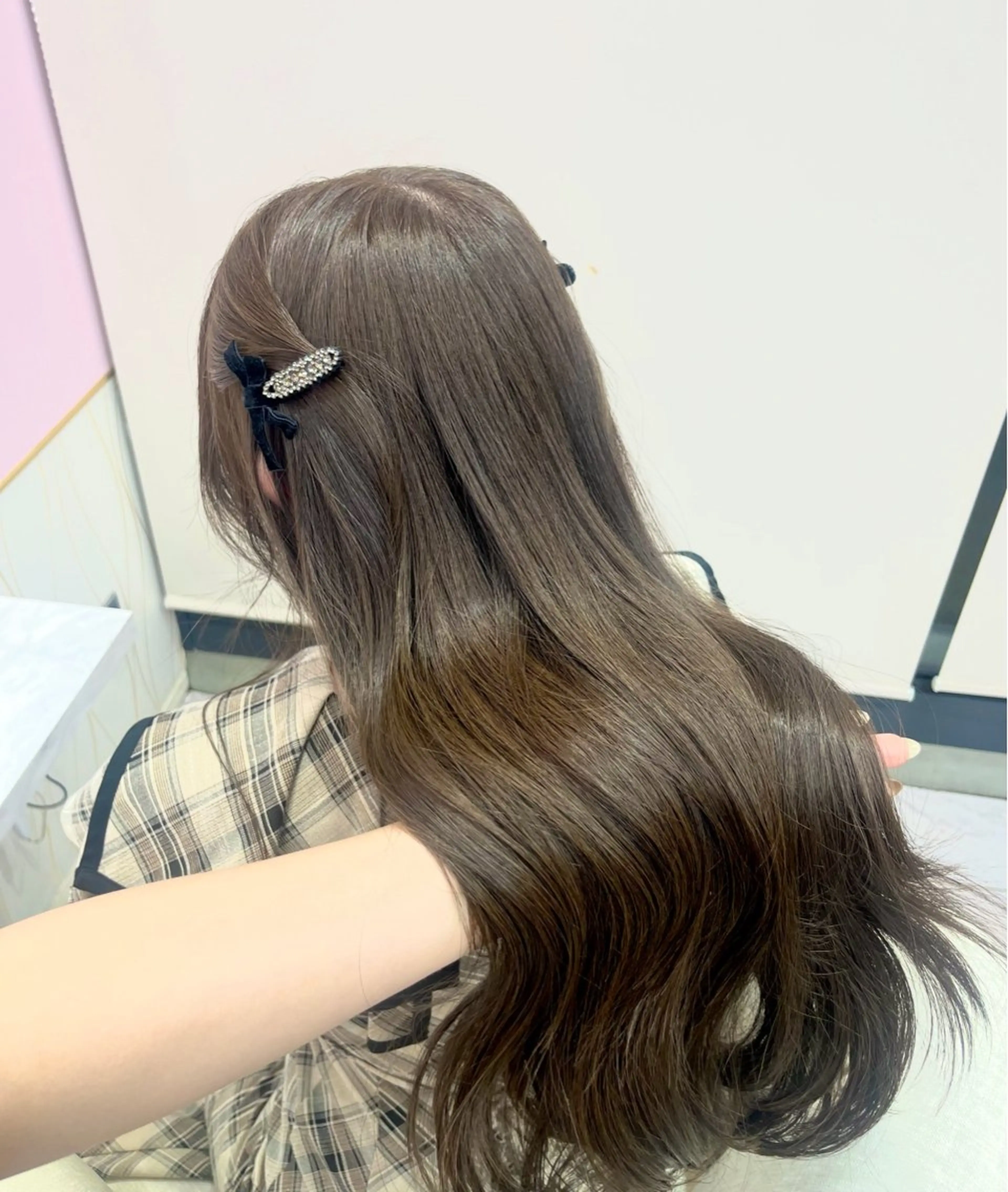 ロング ヘアカラー ハイトーン/渋谷 韓国風/Narukaのヘアスタイル