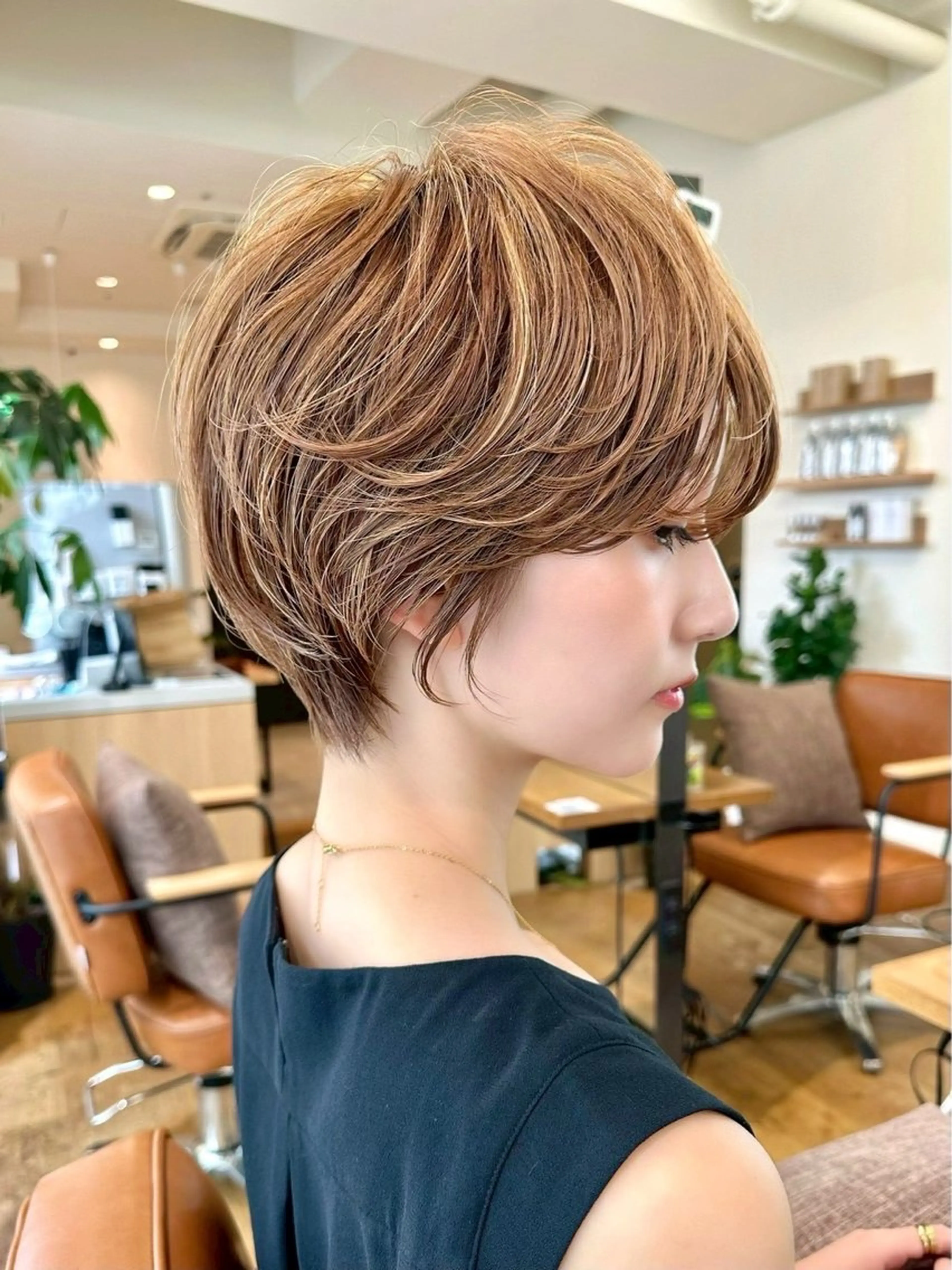 ショート カラー ヘアアレンジ ⭐️銀座/ショート/ 艶カラー/りょうがのヘアスタイル