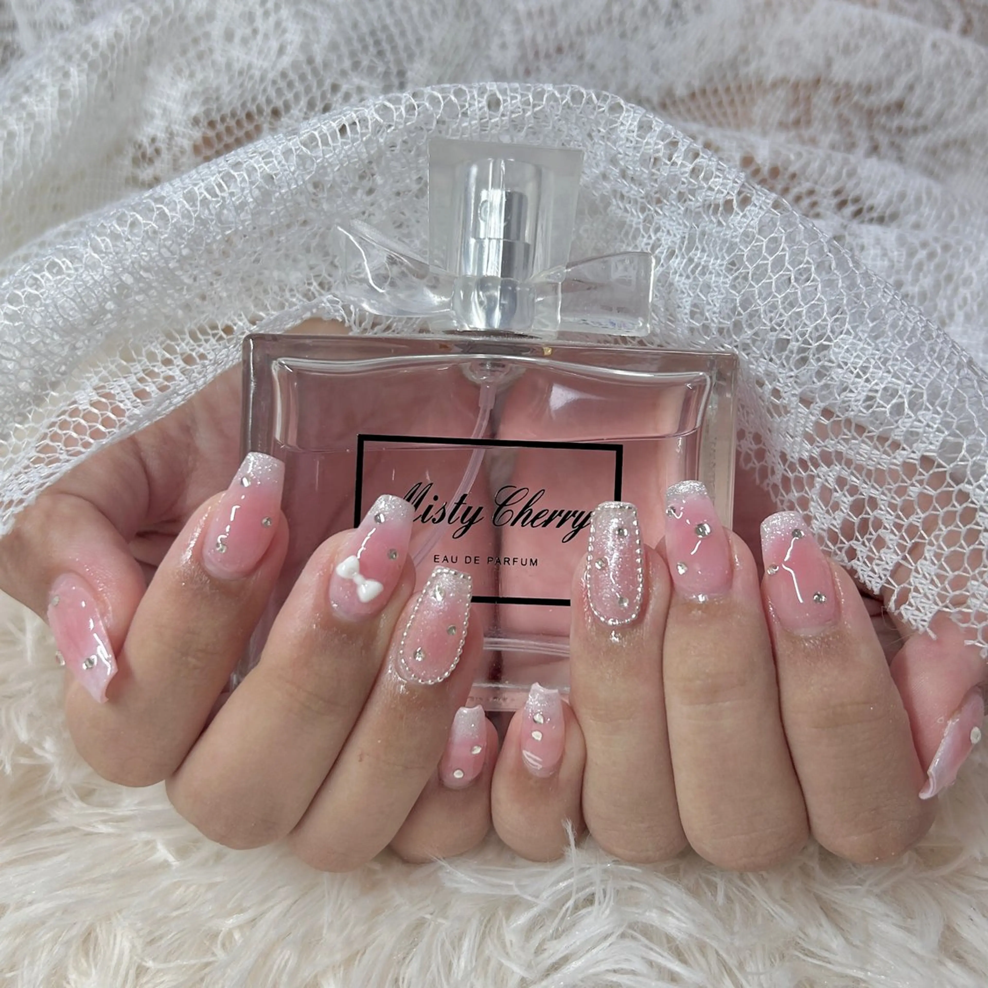 ネイル チークネイル ピンク Nana treeのネイルデザイン