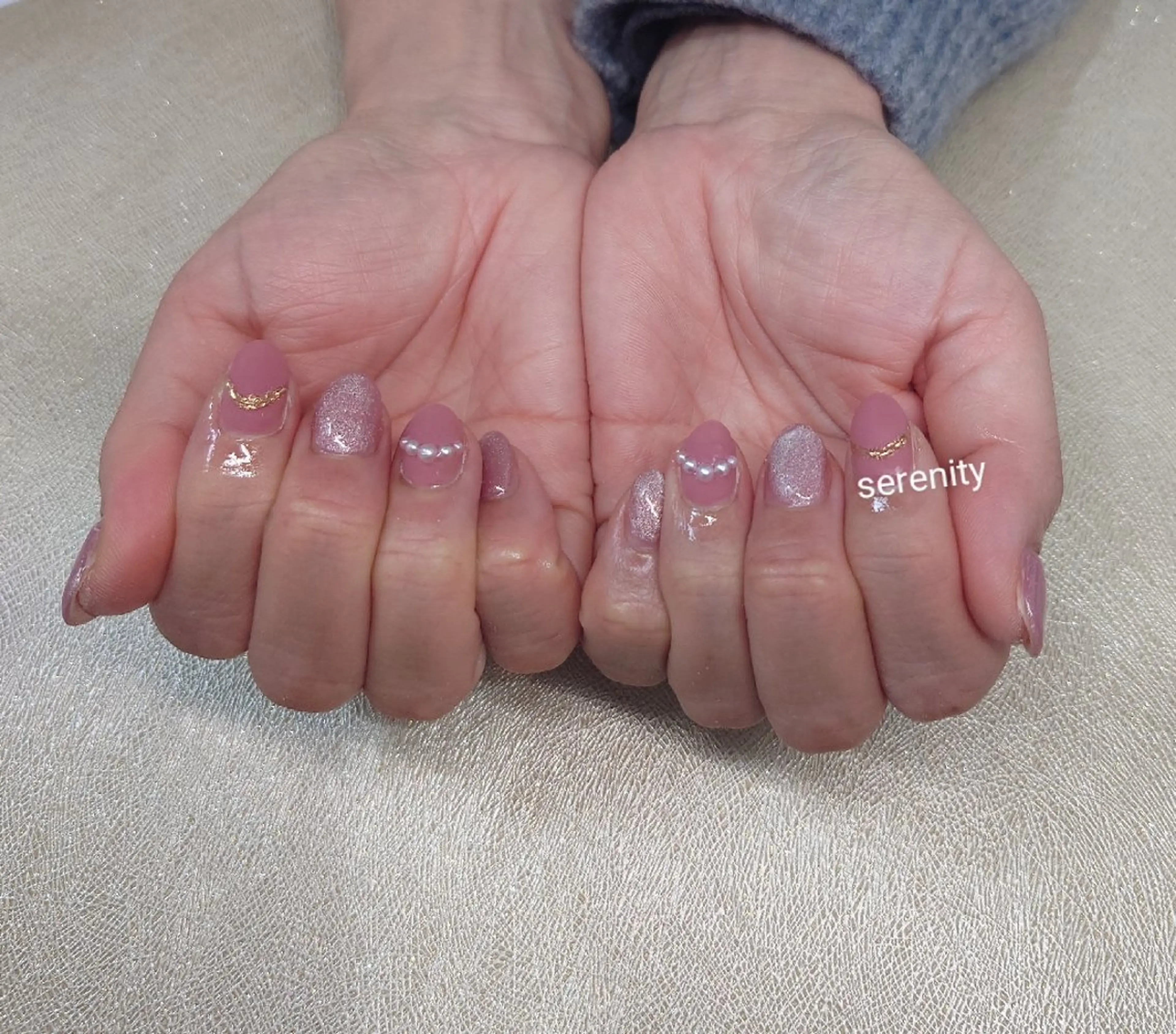 ネイル マグネットネイル マットネイル ミラーネイル ピンク nail  serenityのネイルデザイン