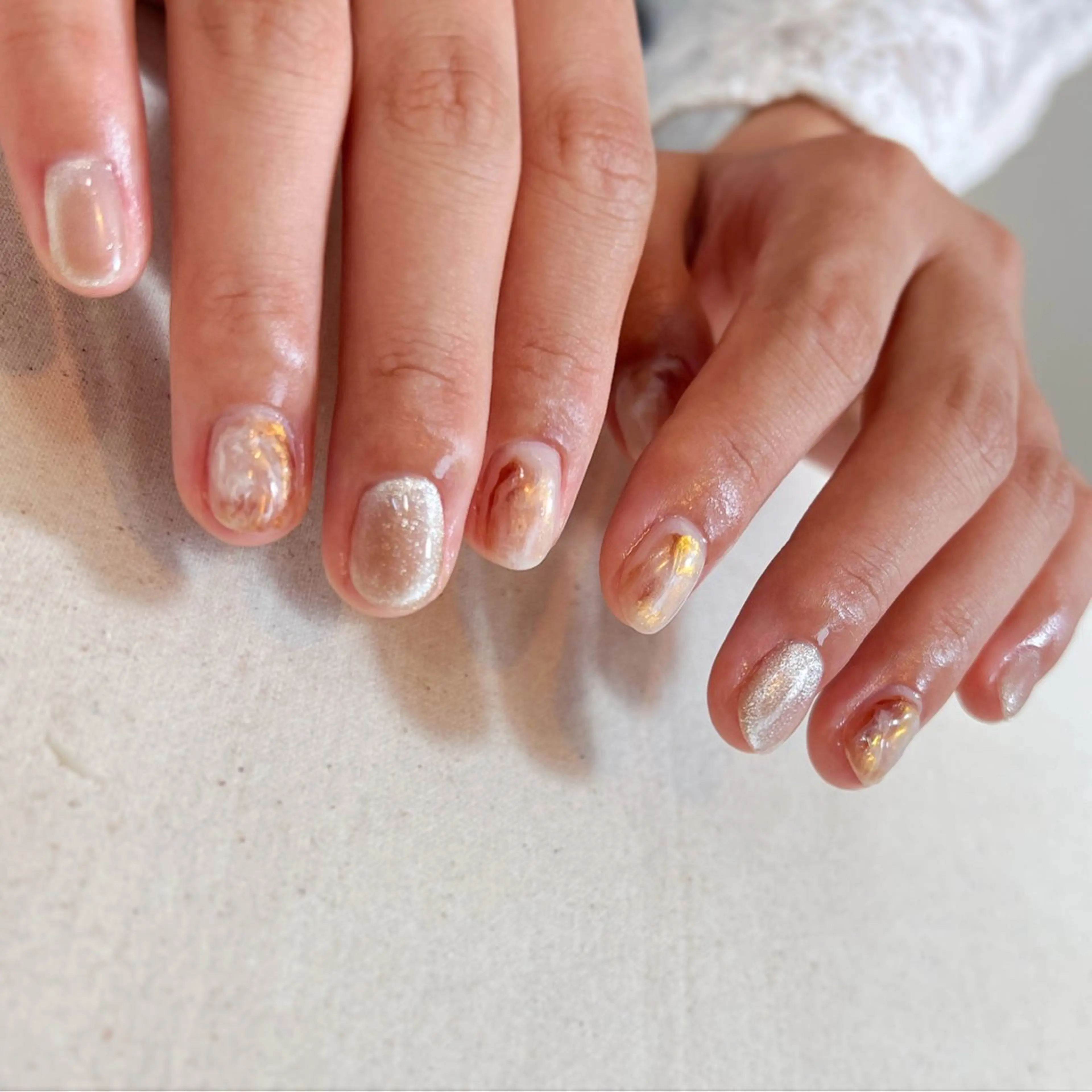 ネイル ブラウン マグネットネイル ニュアンスネイル ハンドネイル pointillé .ayaのネイルデザイン