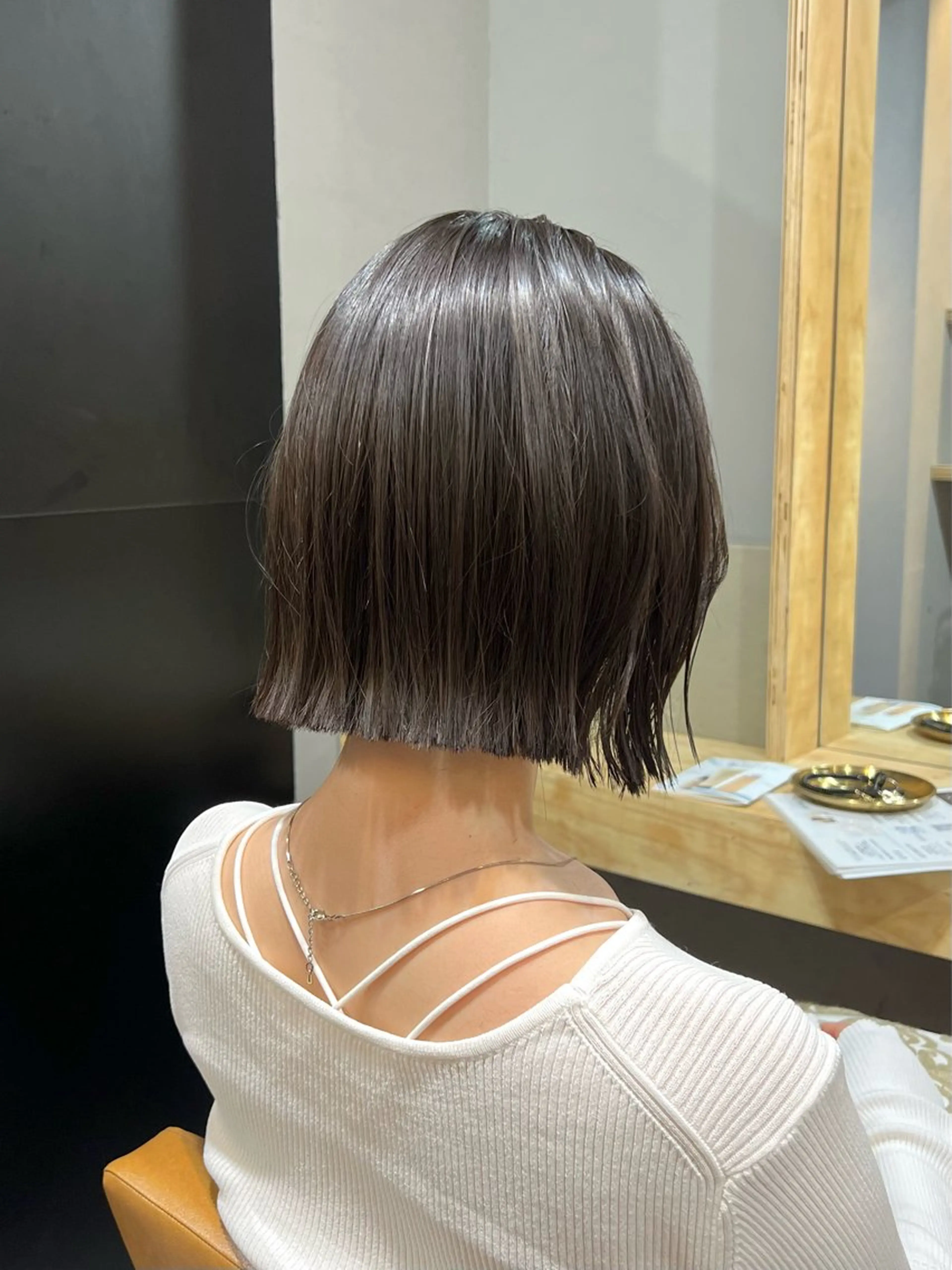 ショート カラー 切りっぱなしボブ ボブ 神戸ボブ✂️ ioe三宮/田 伸佳のヘアスタイル