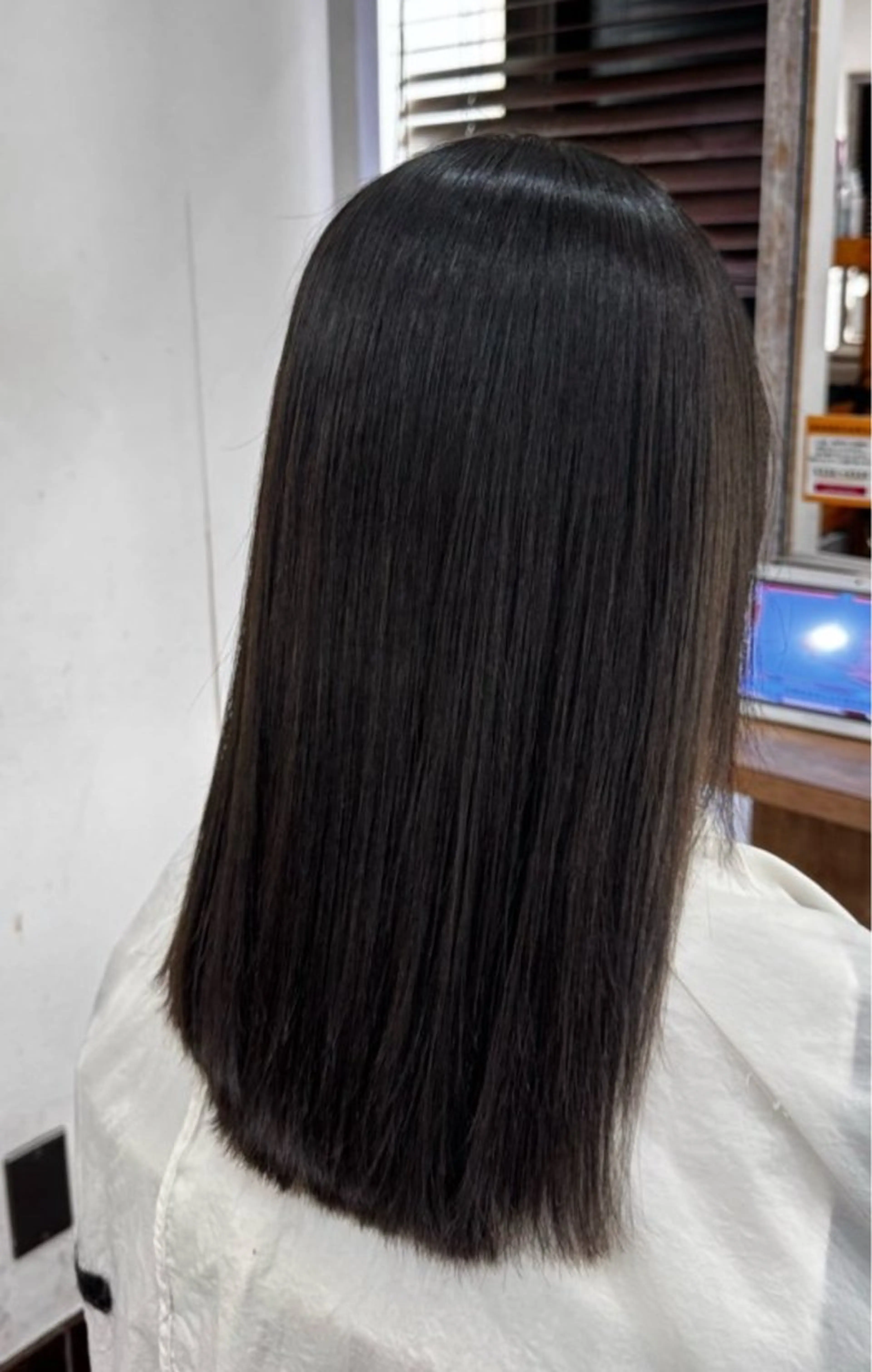 セミロング カラー ヘアカラー さくら🍒ツヤ髪 /似合わせカラーのヘアスタイル