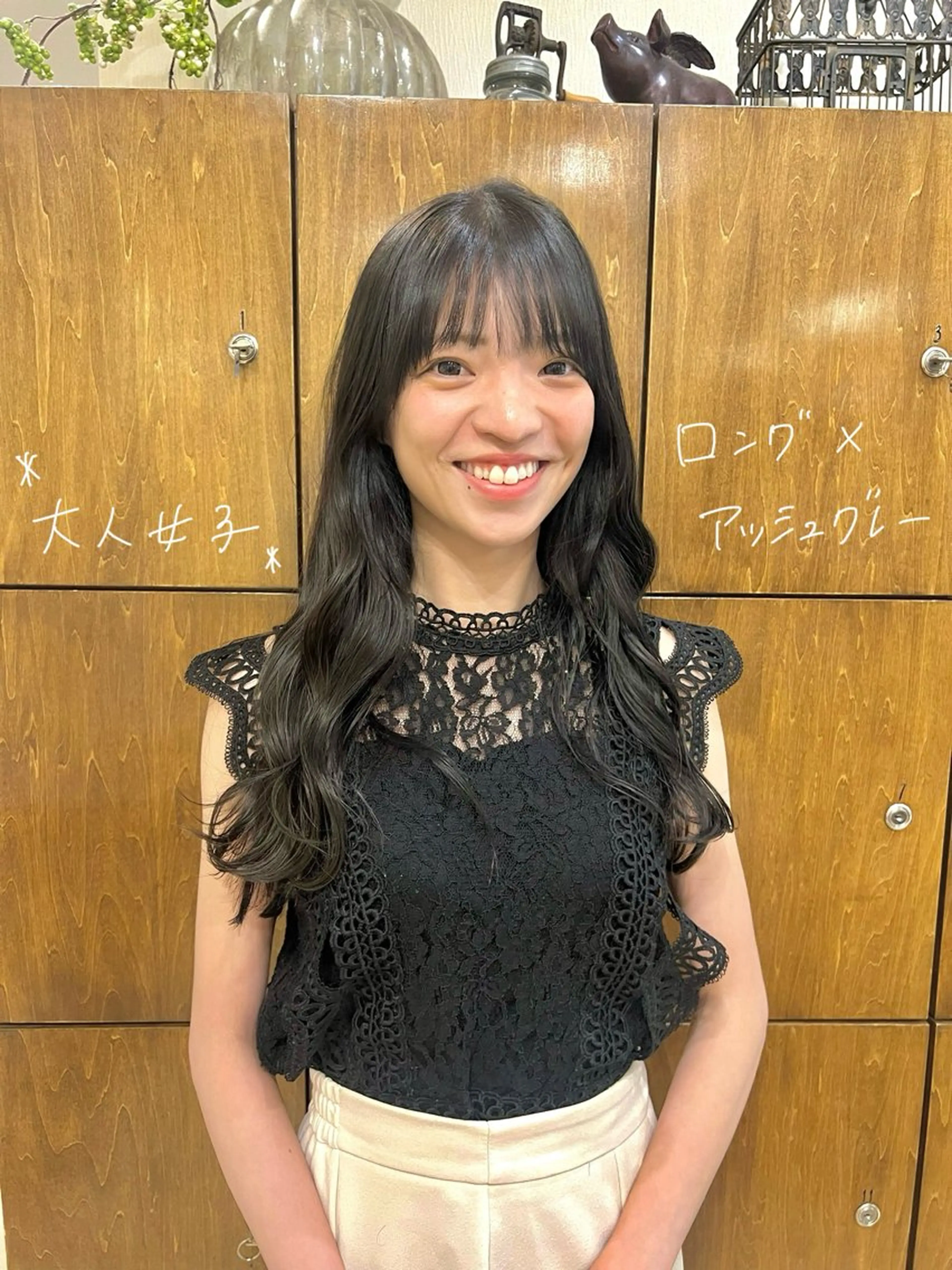 ロング カラー アッシュ 黒髪 ブリーチ ブルーカラー ブルーブラック 🌿寄り添い型美容師 🌿yuiのヘアスタイル