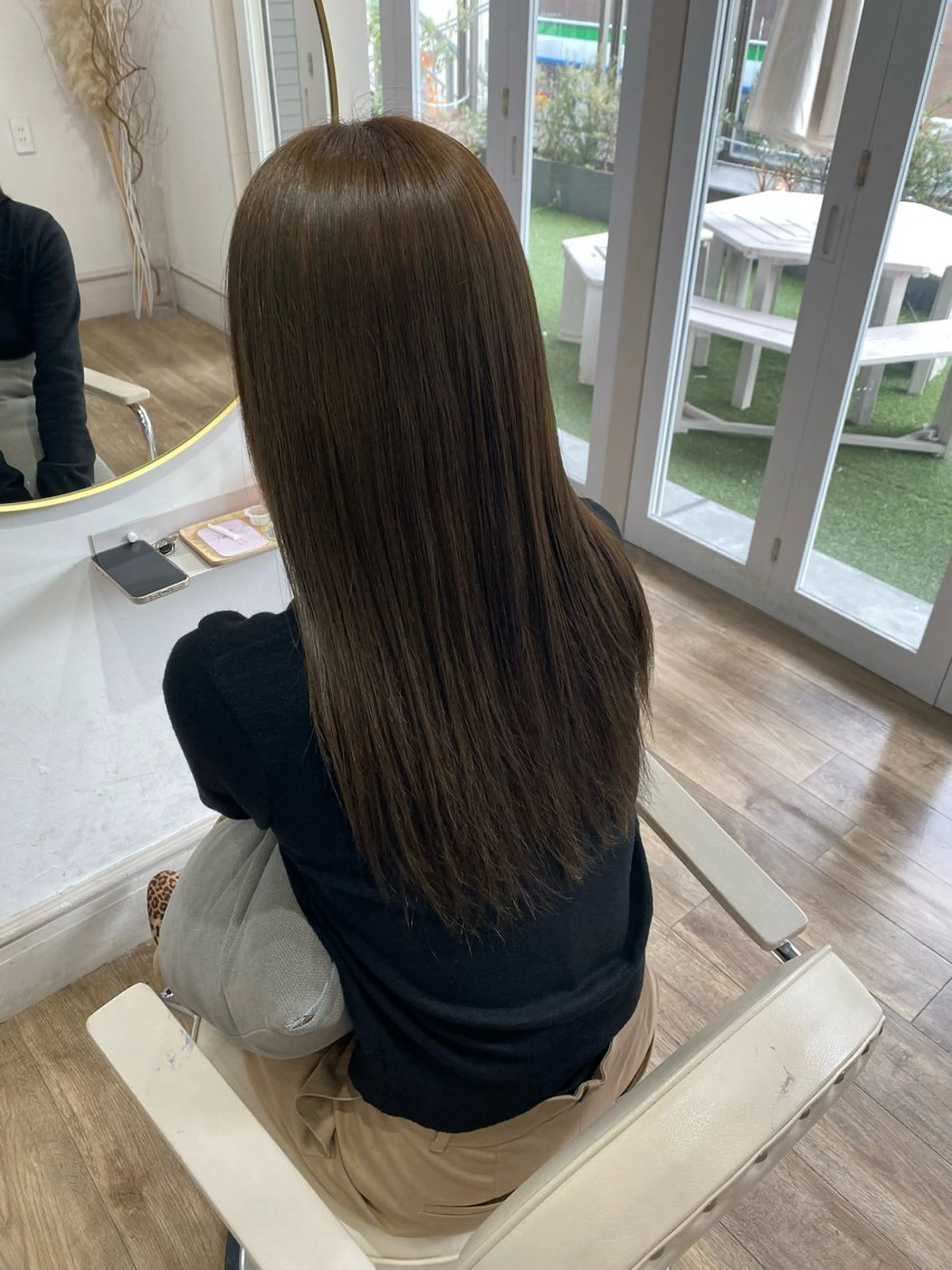 ロング ヘアカラー トリートメント mio♡ベージュ特化 🎀透明感カラーのヘアスタイル