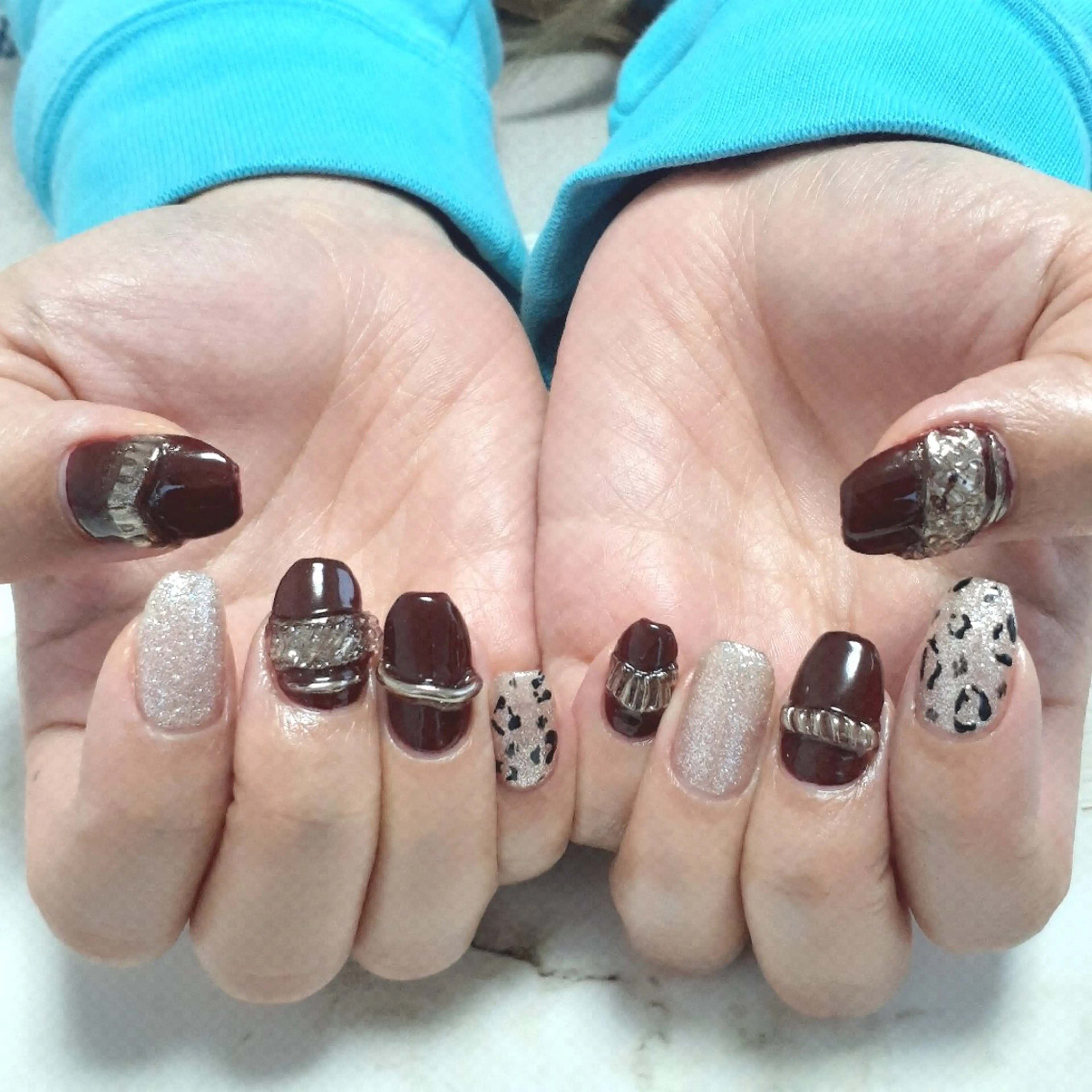 ネイル アニマル柄 ハンドネイル 池元 真由美のネイルデザイン