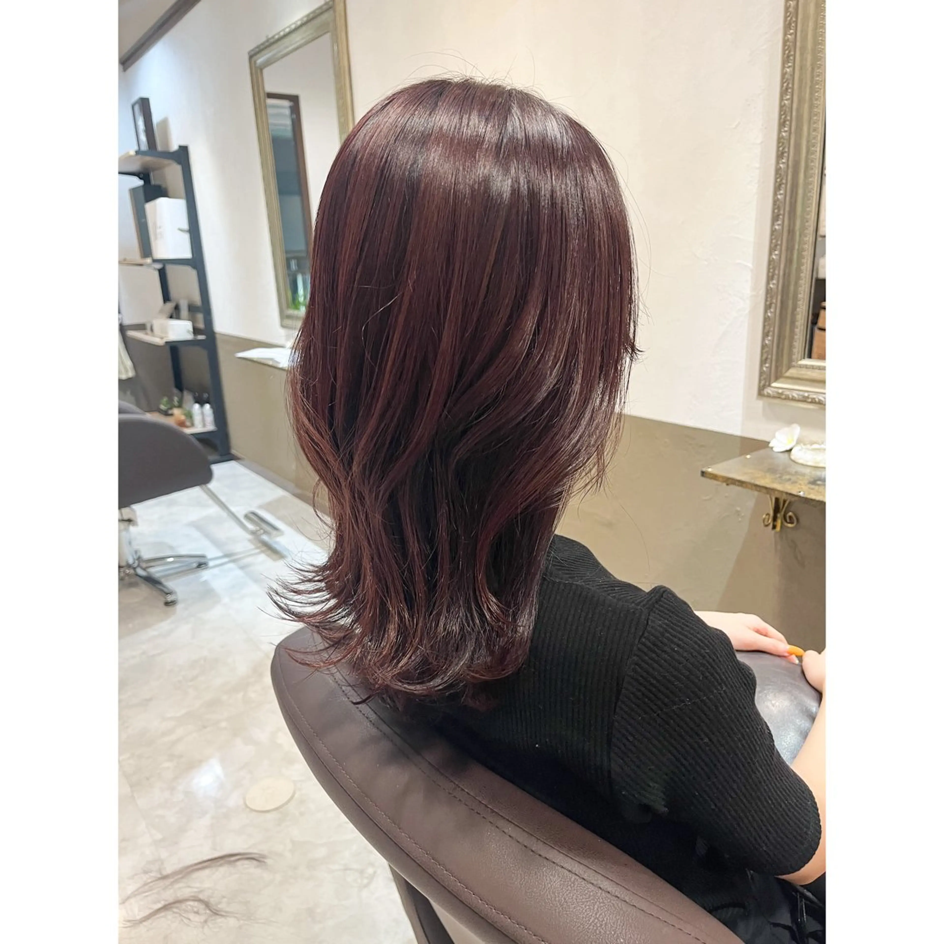 ミディアム カラー 坂井田 浩樹のヘアスタイル