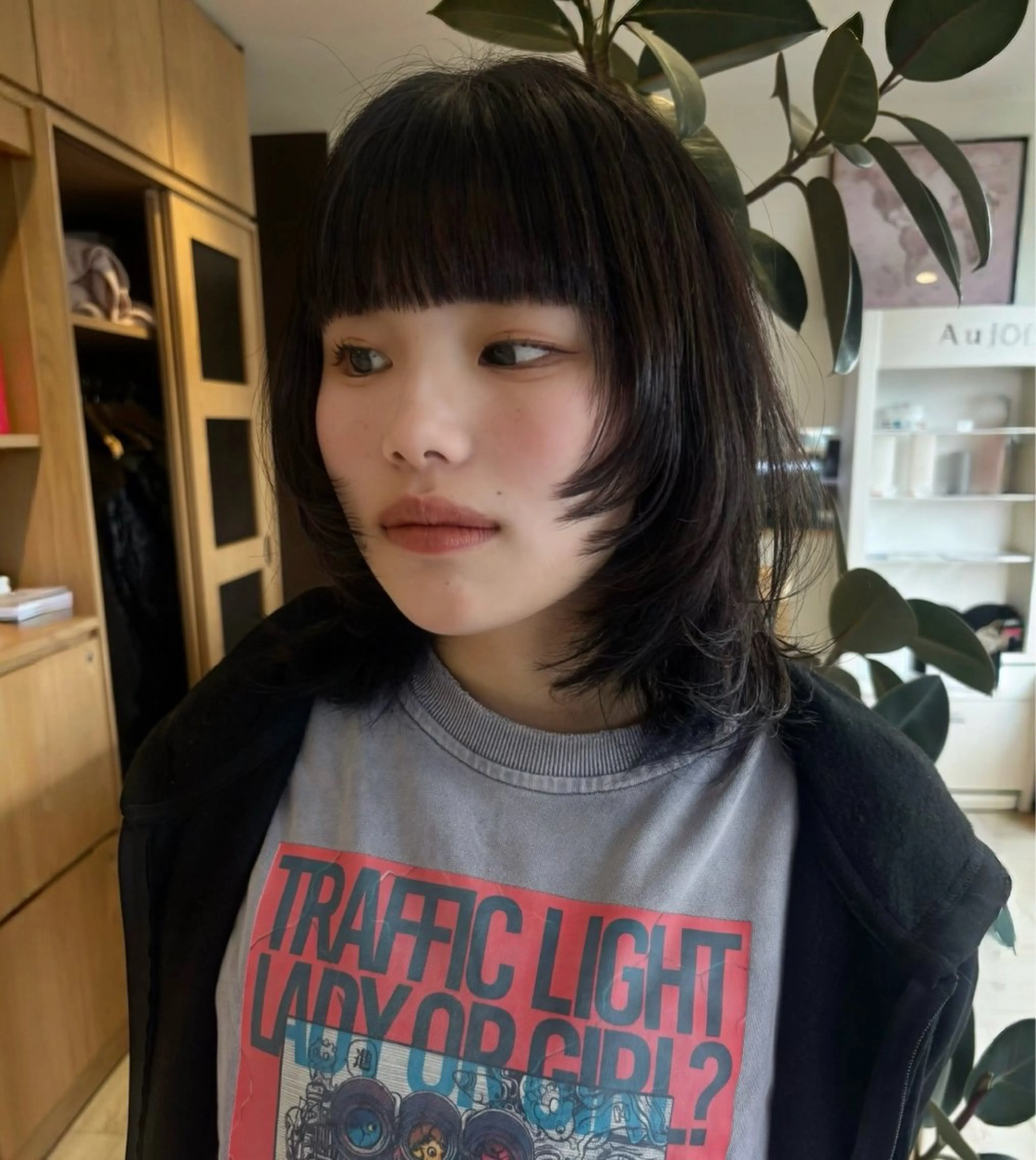 ミディアム 顔周りカット レイヤーカット カット 野尻 暖のヘアスタイル
