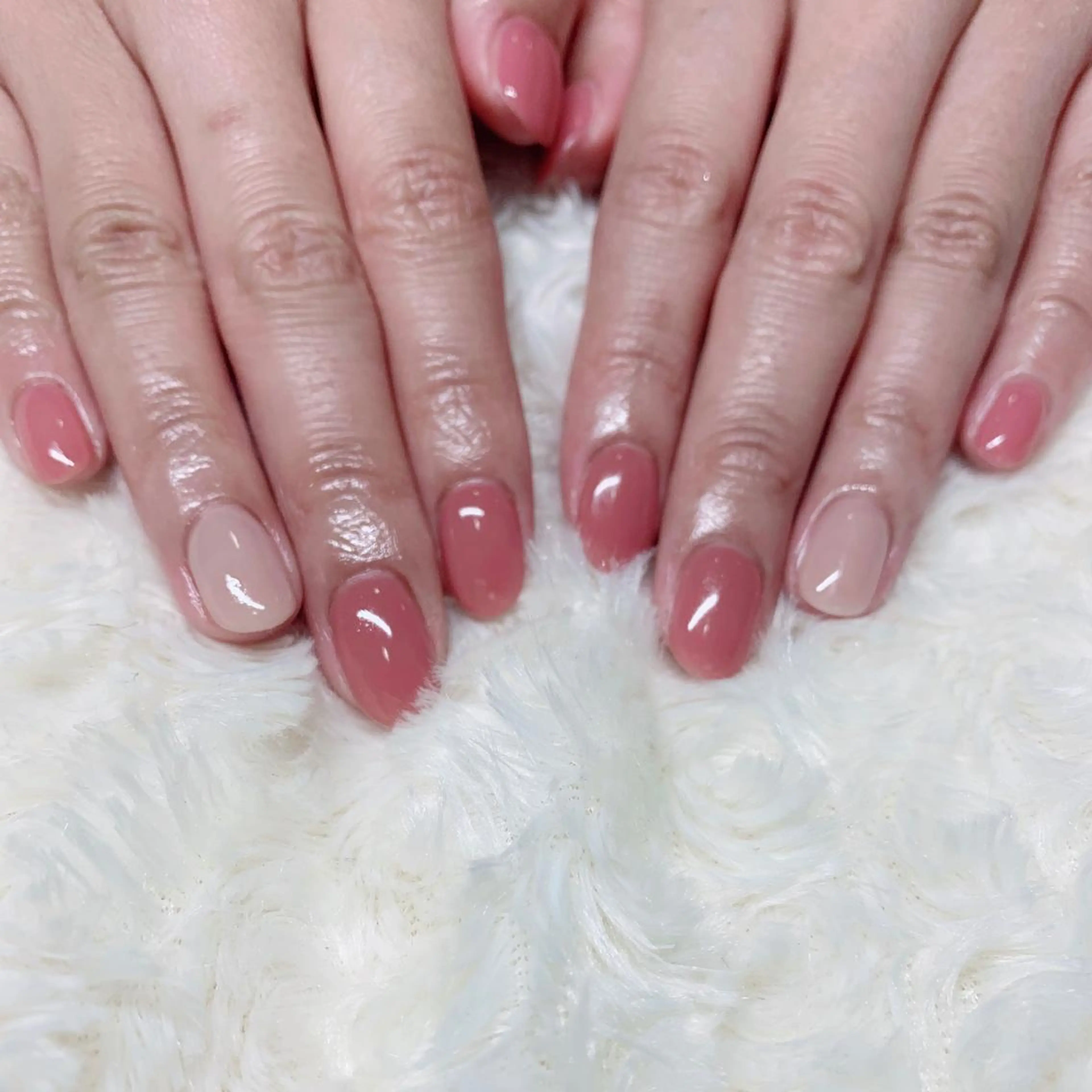 カラー ネイル ハンドネイル Cozy_ ilumのネイルデザイン