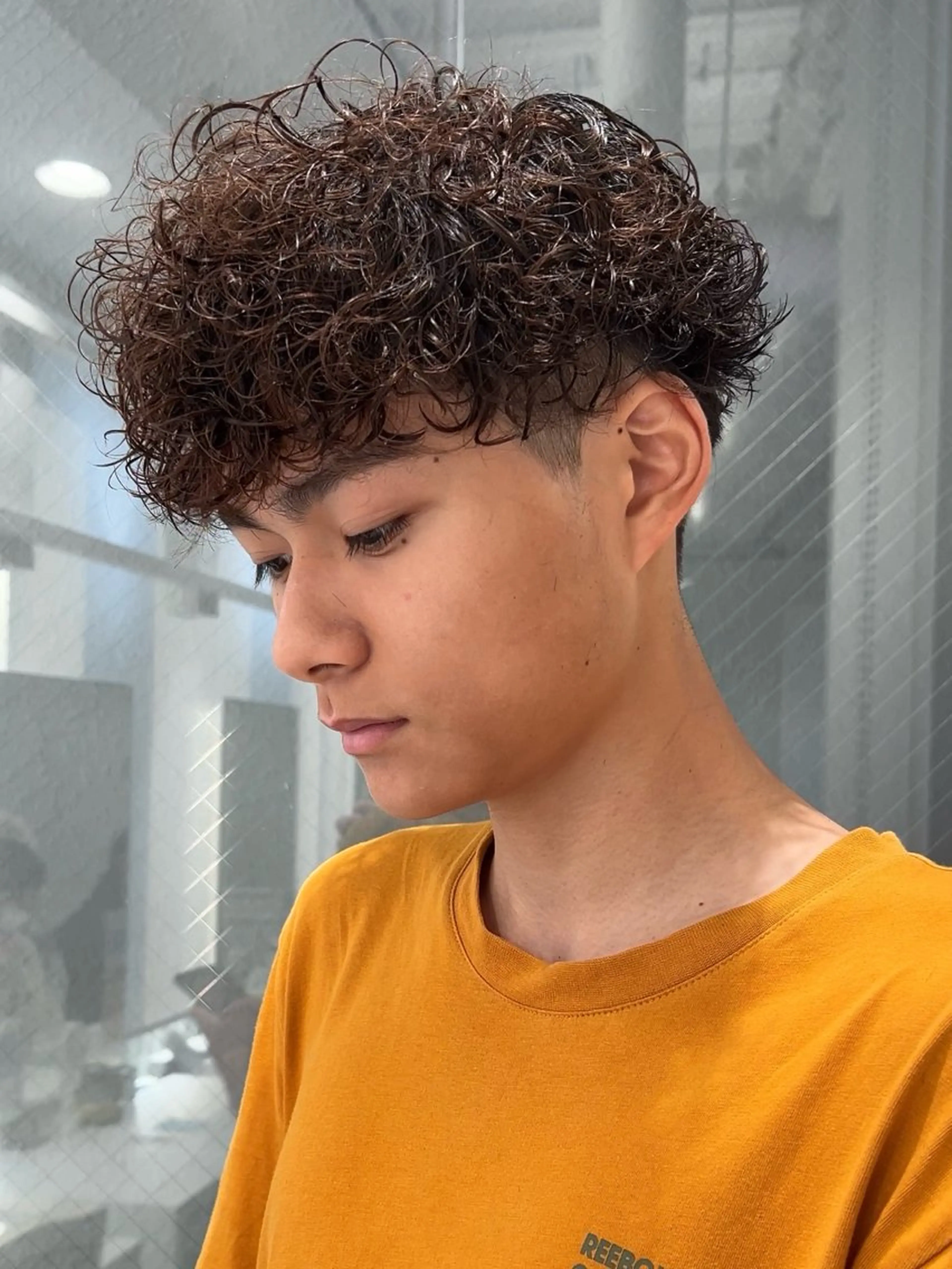 ミディアム カラー パーマ メンズ メンズ特化❤️‍🔥 パーマ職人江口佳乃のヘアスタイル