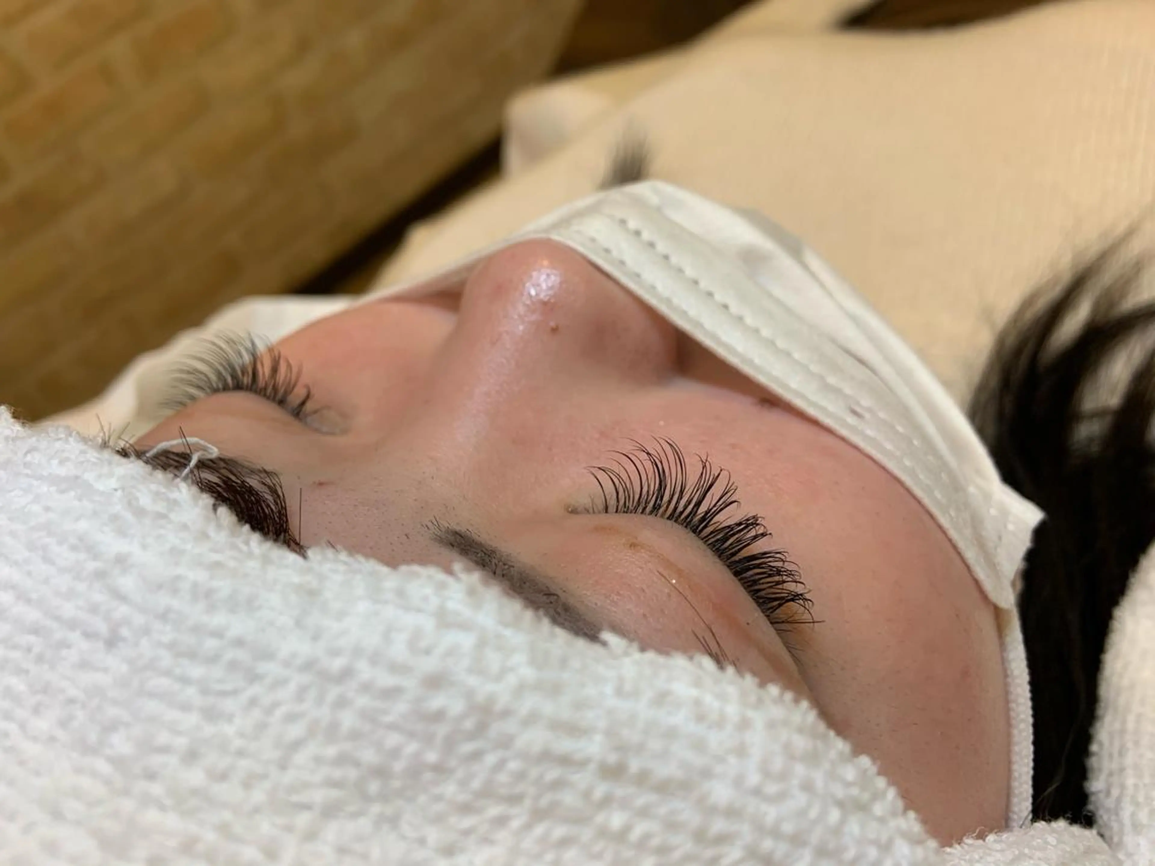 マツエク・マツパ 南 真理奈の眉毛・アイブロウイメージ