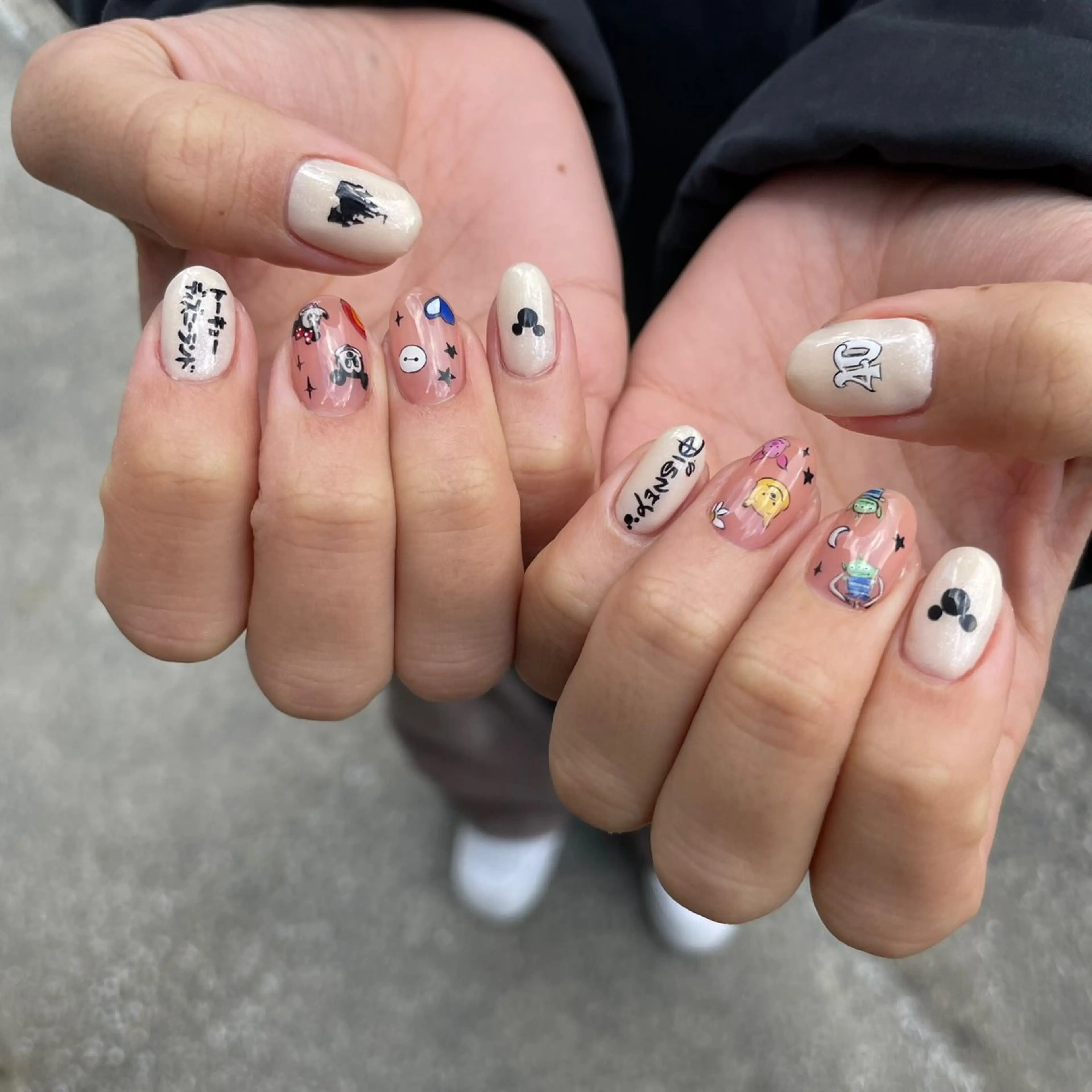 ネイル 岩山 直子のネイルデザイン