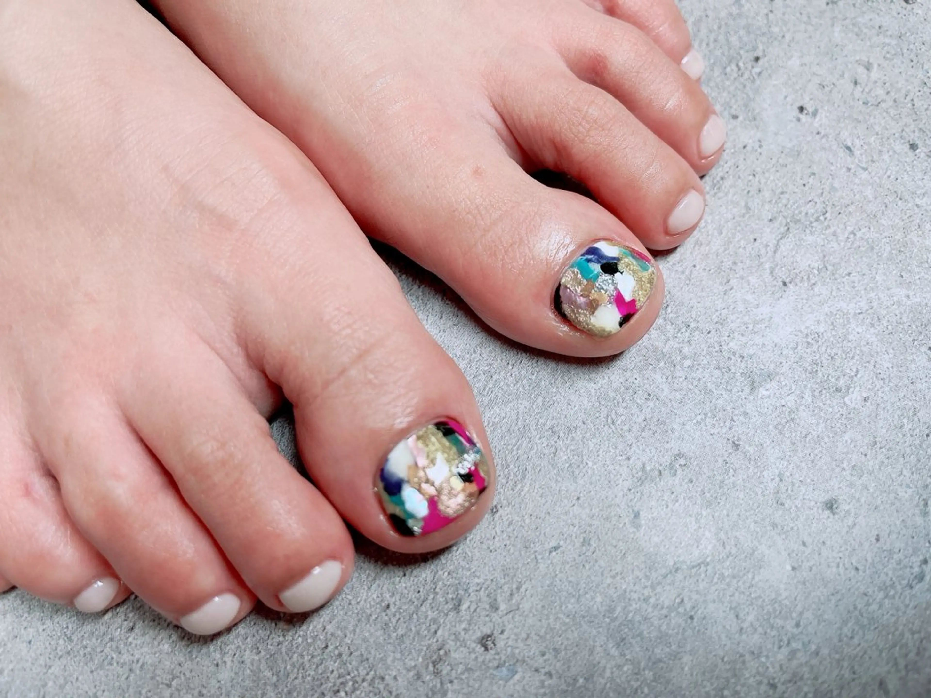 【Foot】親指アート(オフ込)の写真
