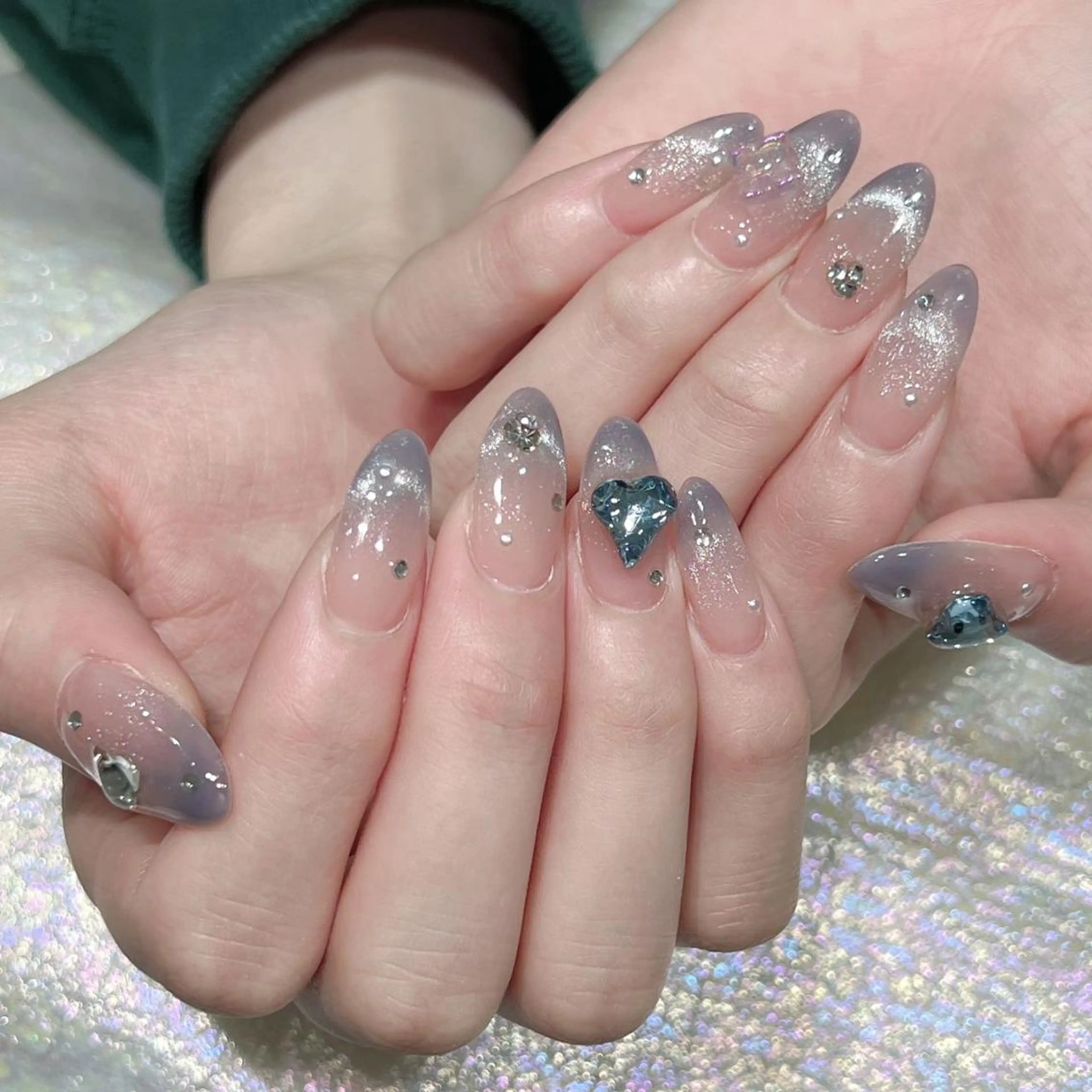 ネイル ハンドネイル Queens PUPUのネイルデザイン