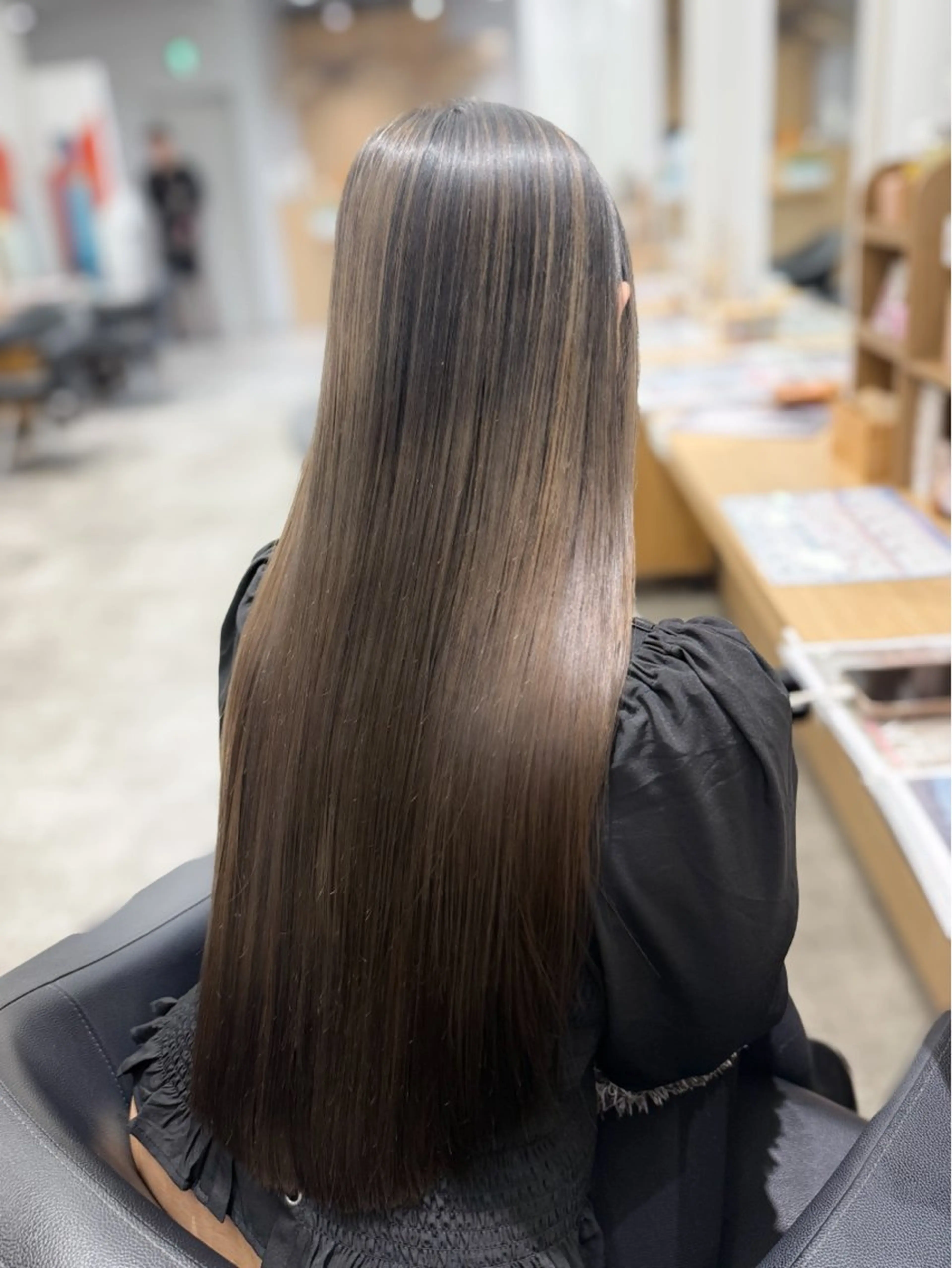 ロング カラー バレイヤージュ レイヤーカット カット ヘアカラー 巻ける髪質改善🫧ハ イライト/永田汰伊智のヘアスタイル