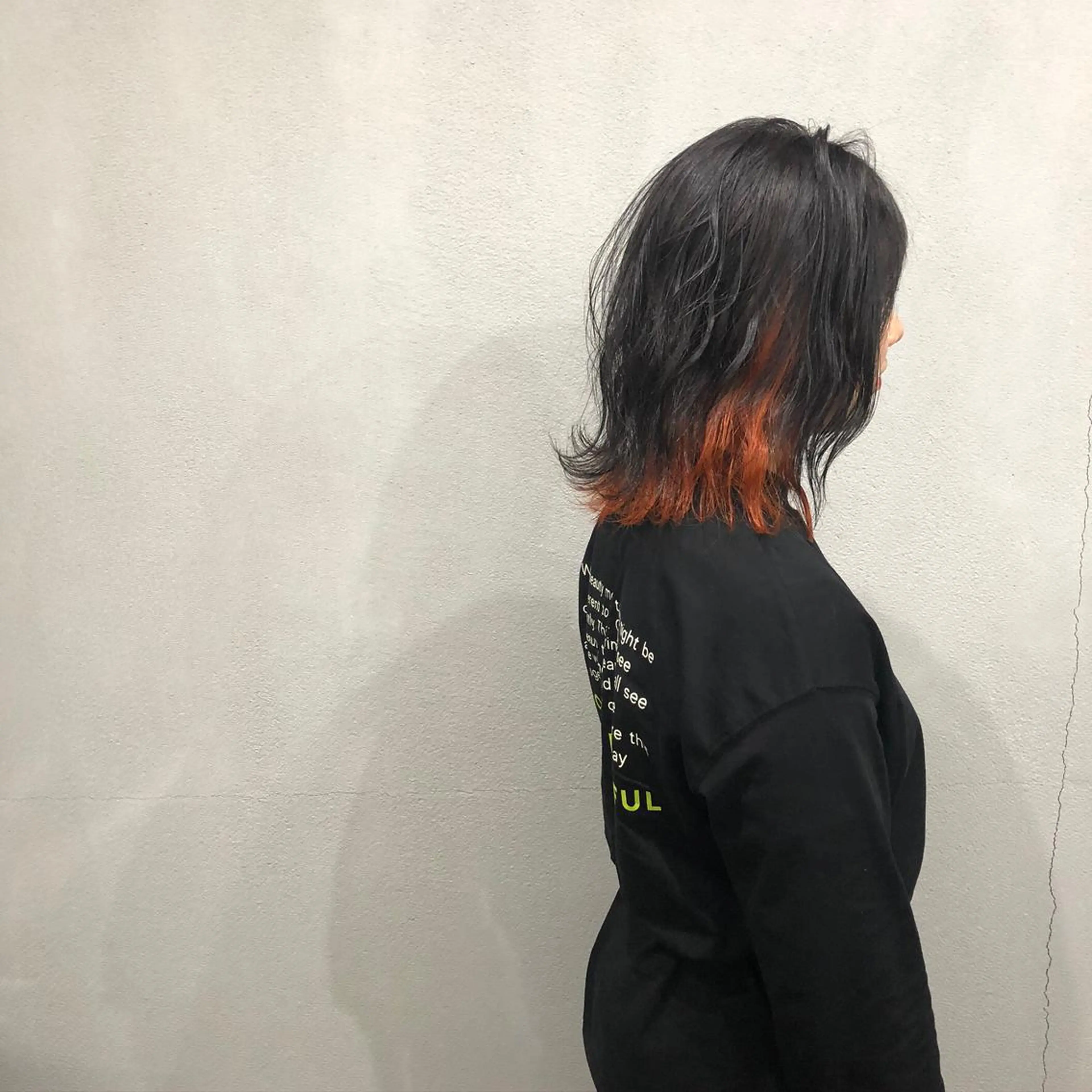 ミディアム カラー 切りっぱなしボブ インナーカラー オレンジ ボブ ショート/ボブ/ 白髪染め/メンズ葛西のヘアスタイル