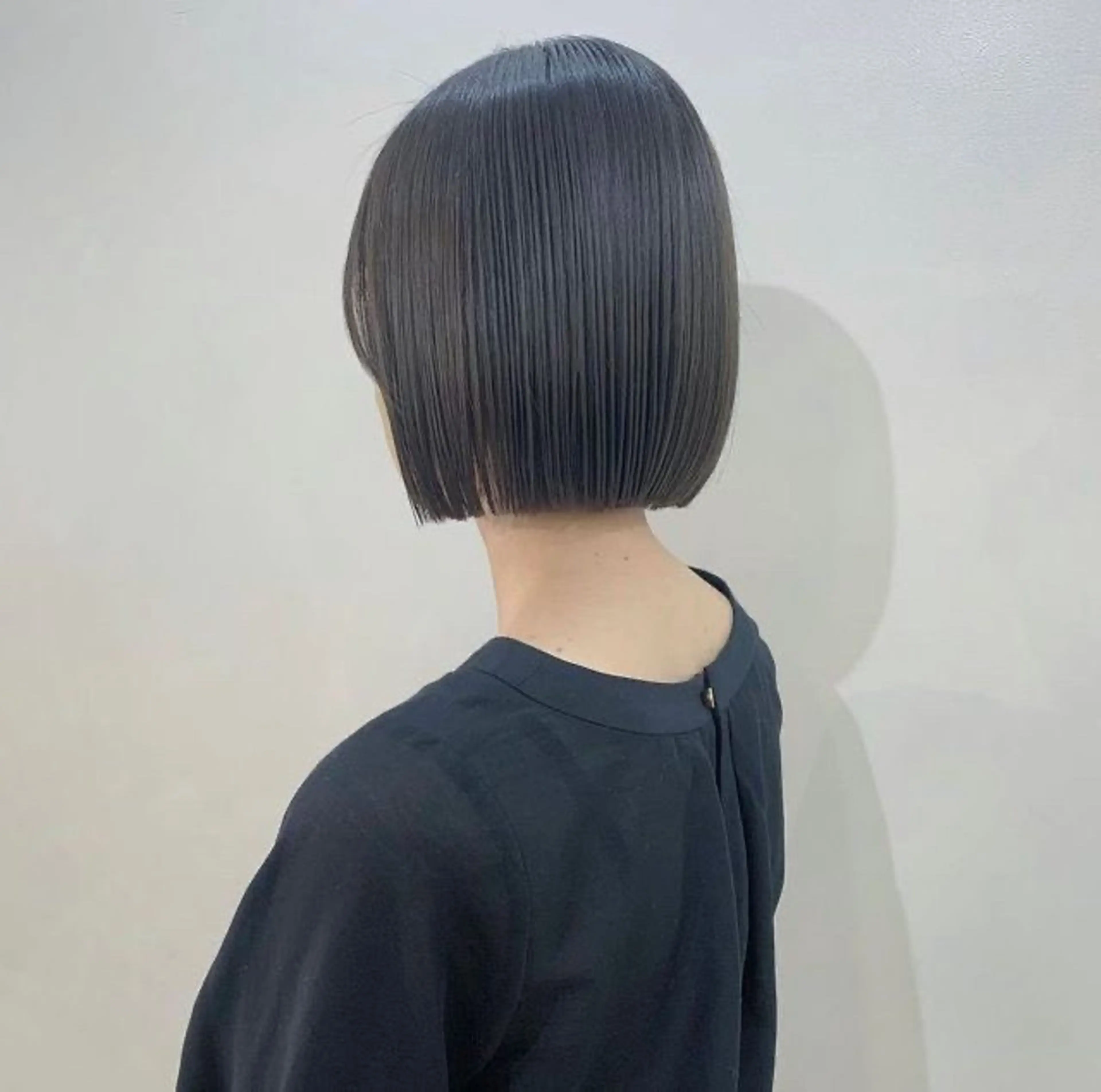 ショート ボブ カット 臺 佳連のヘアスタイル